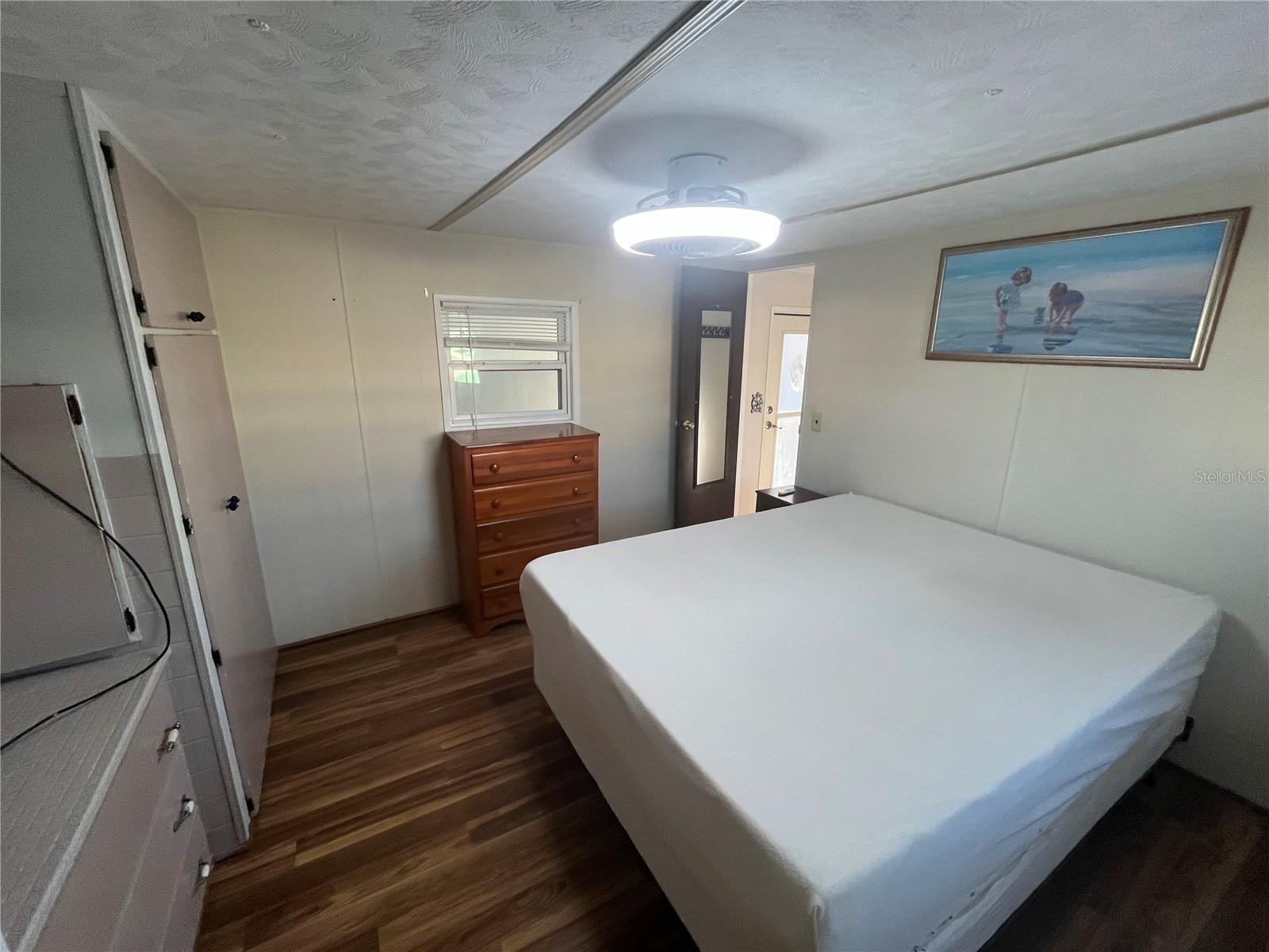 Image 21 of 29 For 712 Locarno Drive