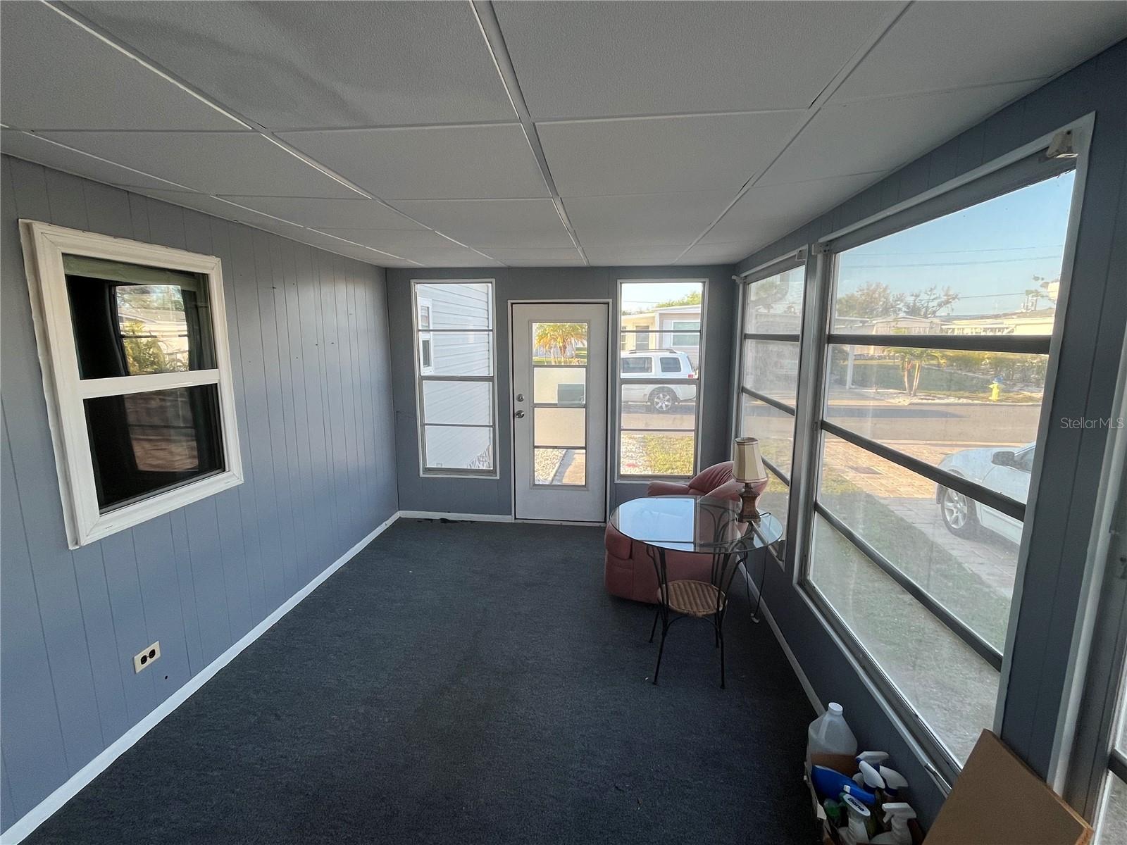 Image 26 of 29 For 712 Locarno Drive