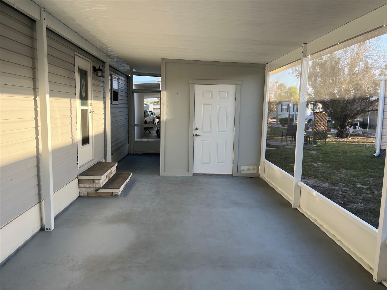 Image 4 of 29 For 712 Locarno Drive