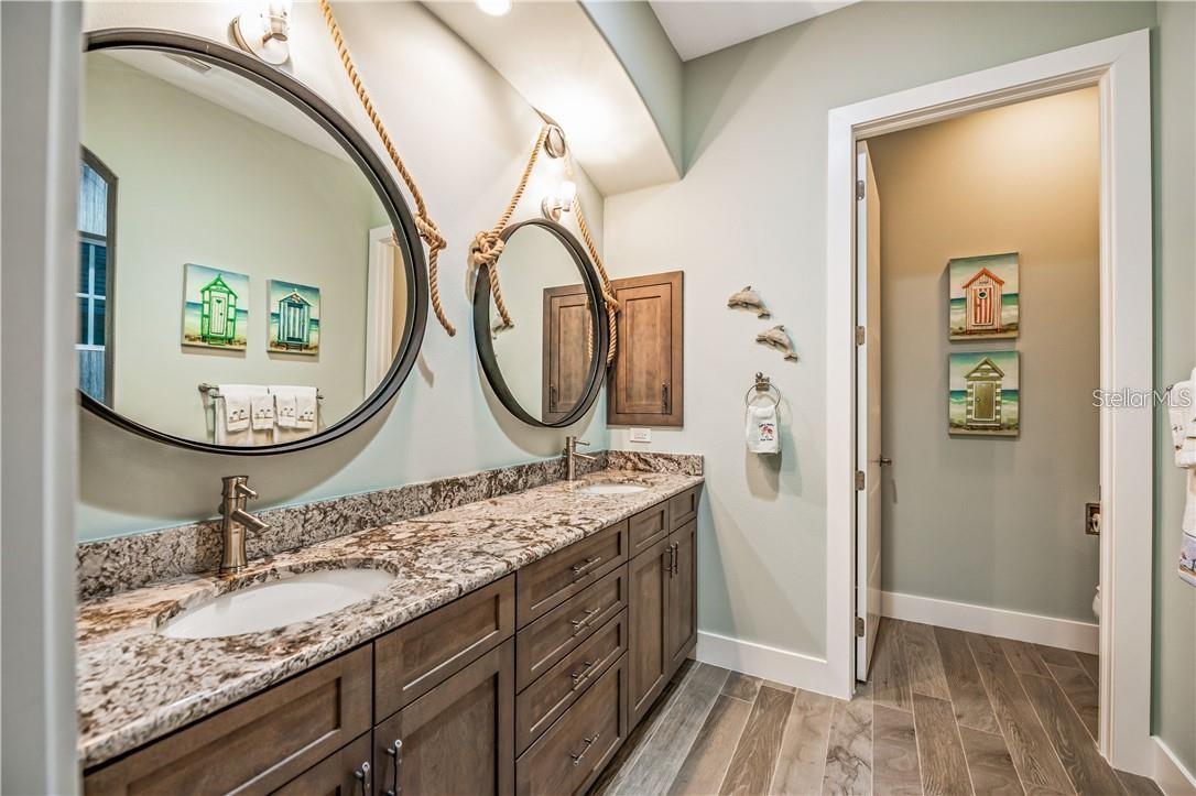 Image 17 of 34 For 16131 Daysailor Trail