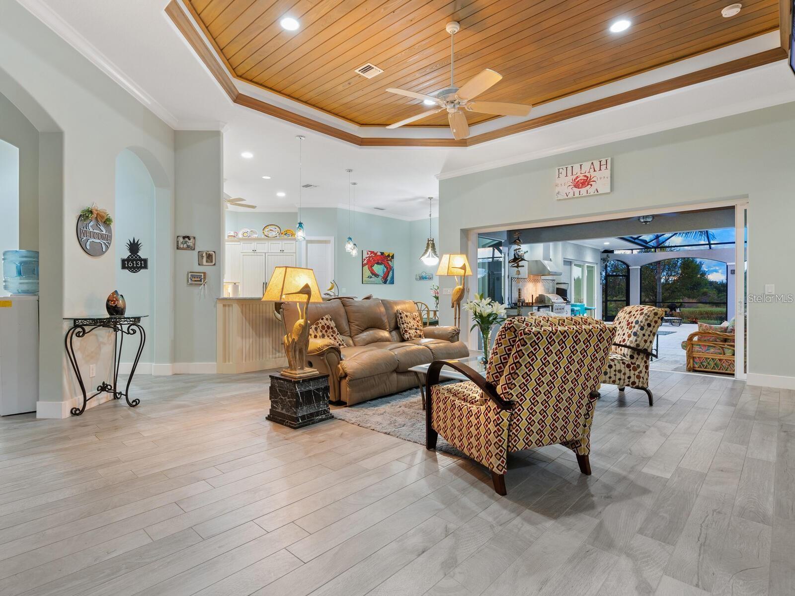 Image 4 of 34 For 16131 Daysailor Trail