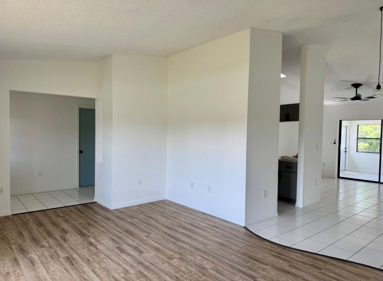 Image 2 of 13 For 2391 Briarwood Street