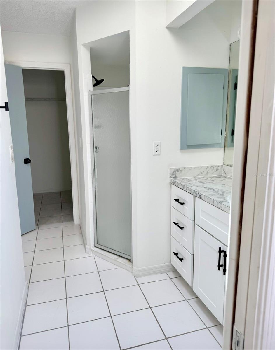 Image 9 of 13 For 2391 Briarwood Street