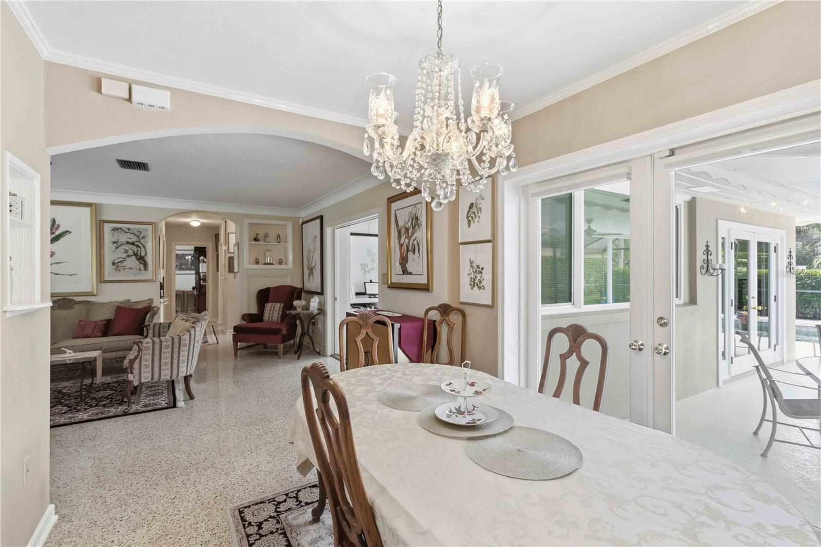 Image 19 of 74 For 2068 Sunnyside Lane