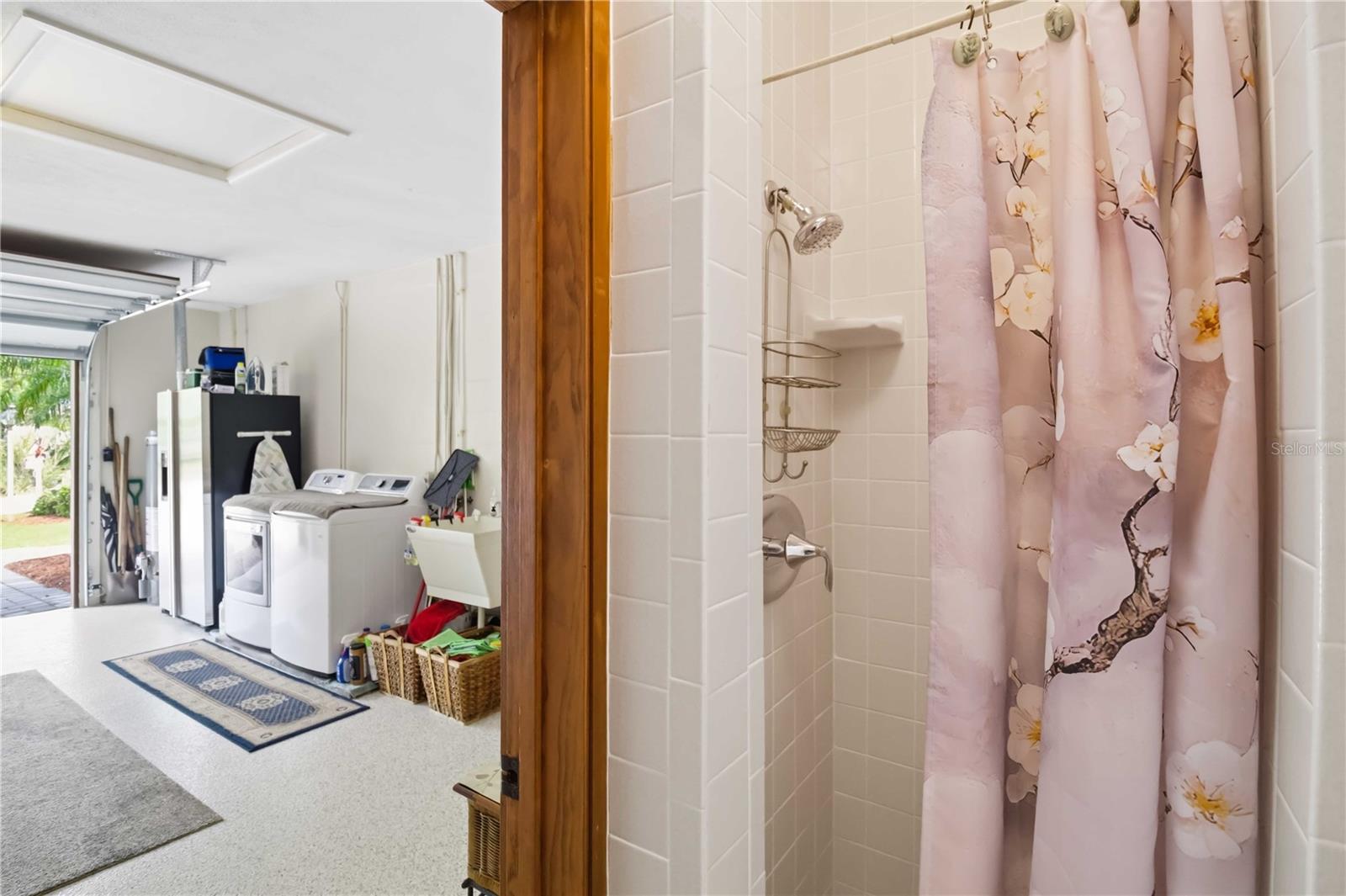 Image 35 of 74 For 2068 Sunnyside Lane