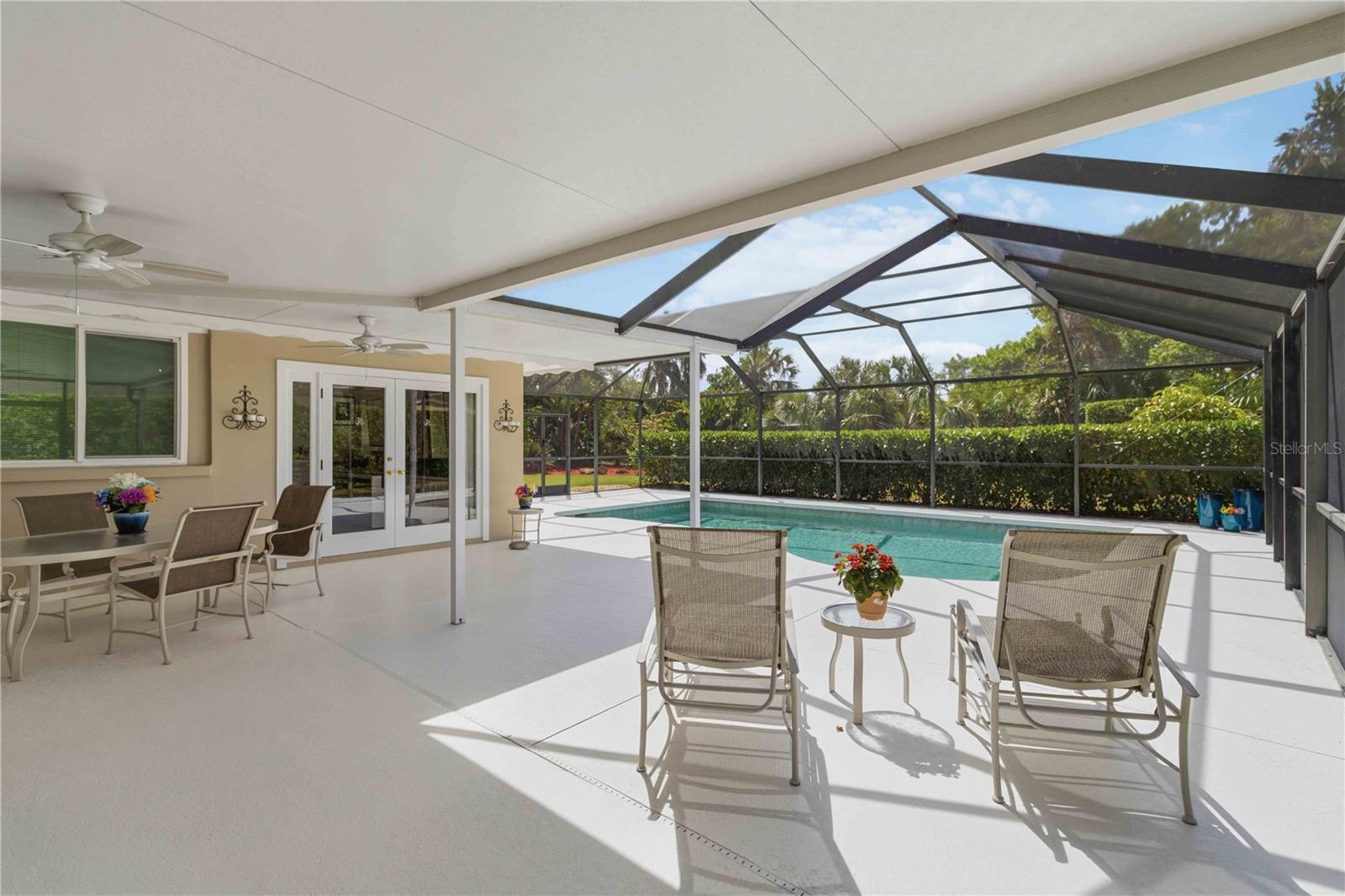 Image 39 of 74 For 2068 Sunnyside Lane