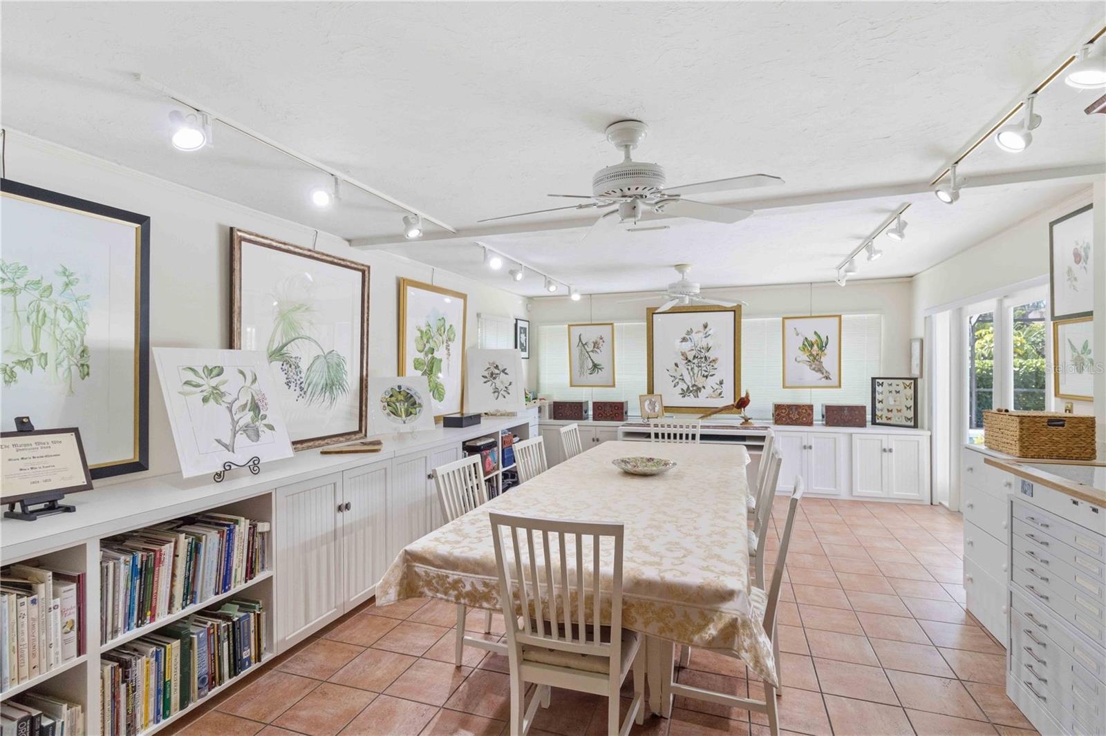 Image 8 of 74 For 2068 Sunnyside Lane