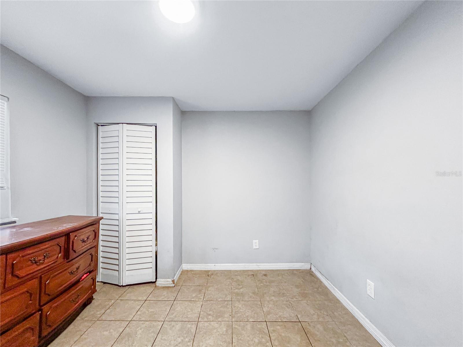 Image 10 of 20 For 17447 Bathurst Avenue