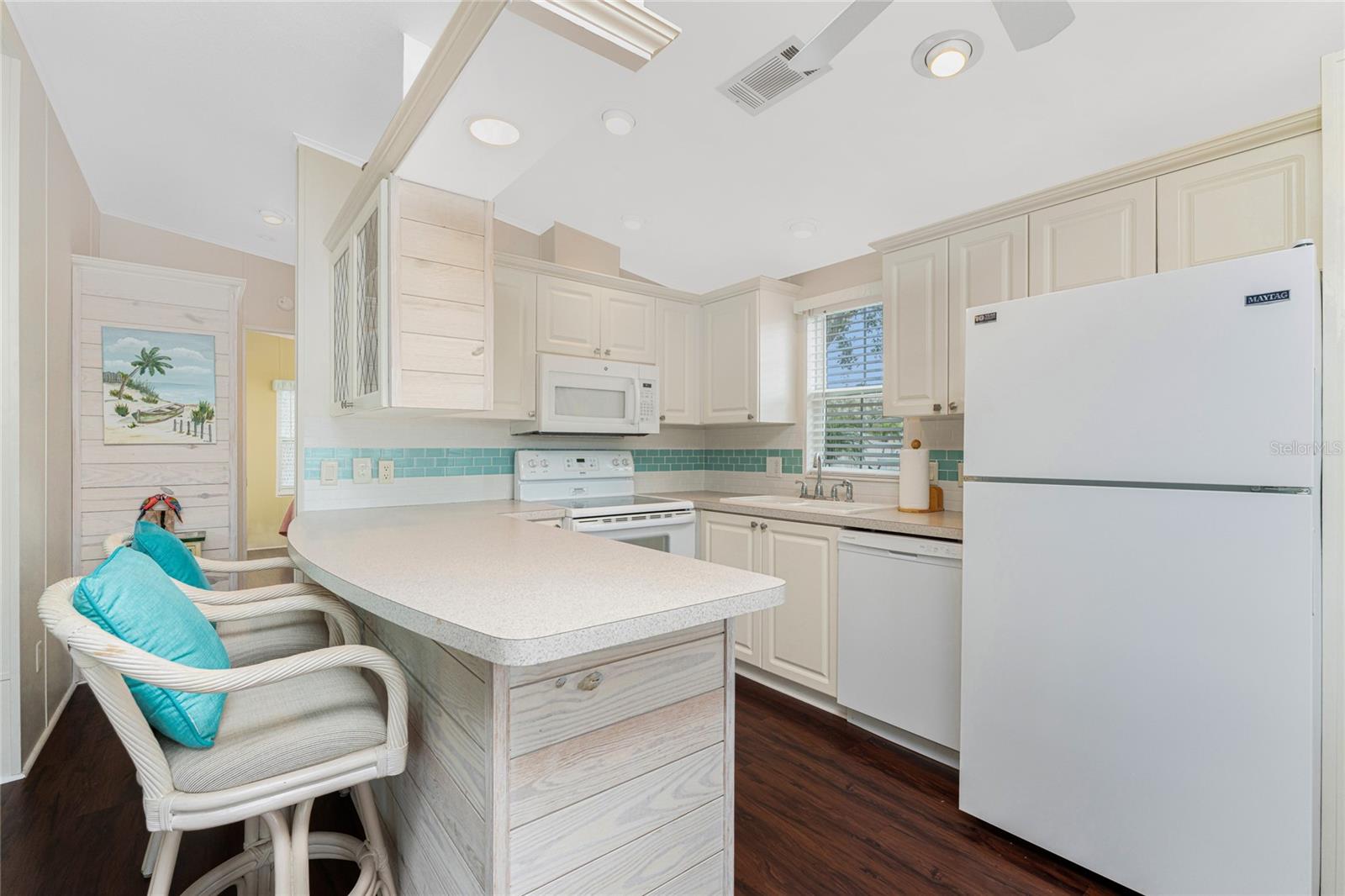 Image 17 of 60 For 50 Crown Point Drive