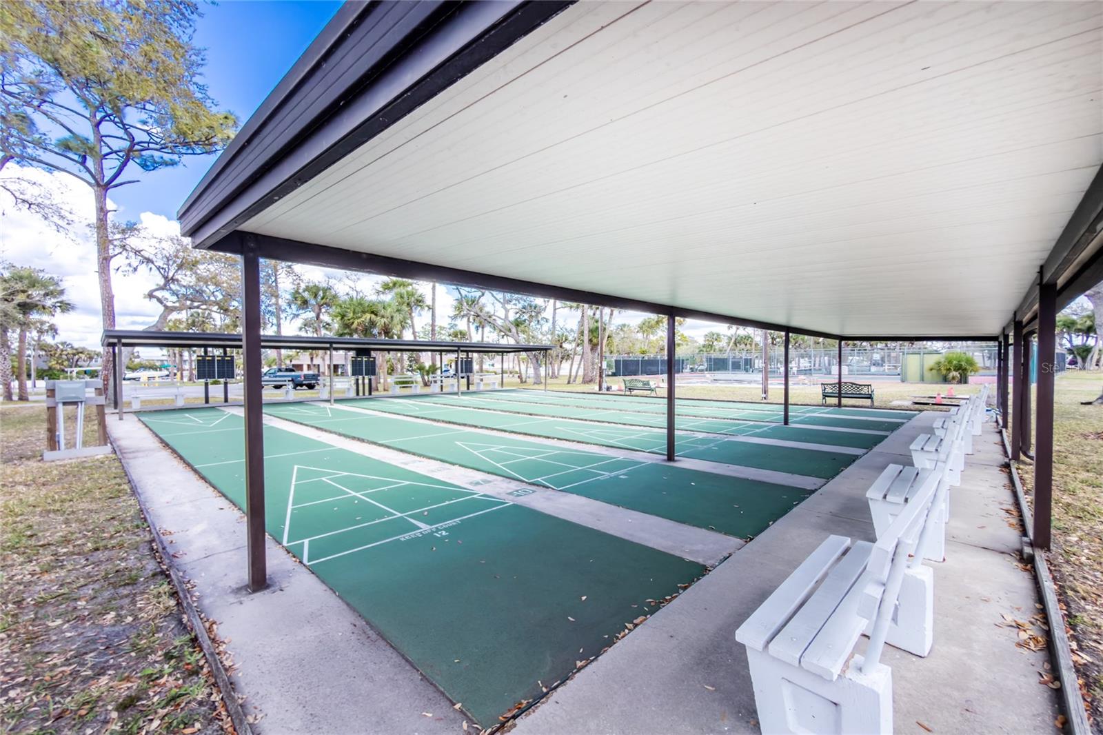 Image 52 of 60 For 50 Crown Point Drive