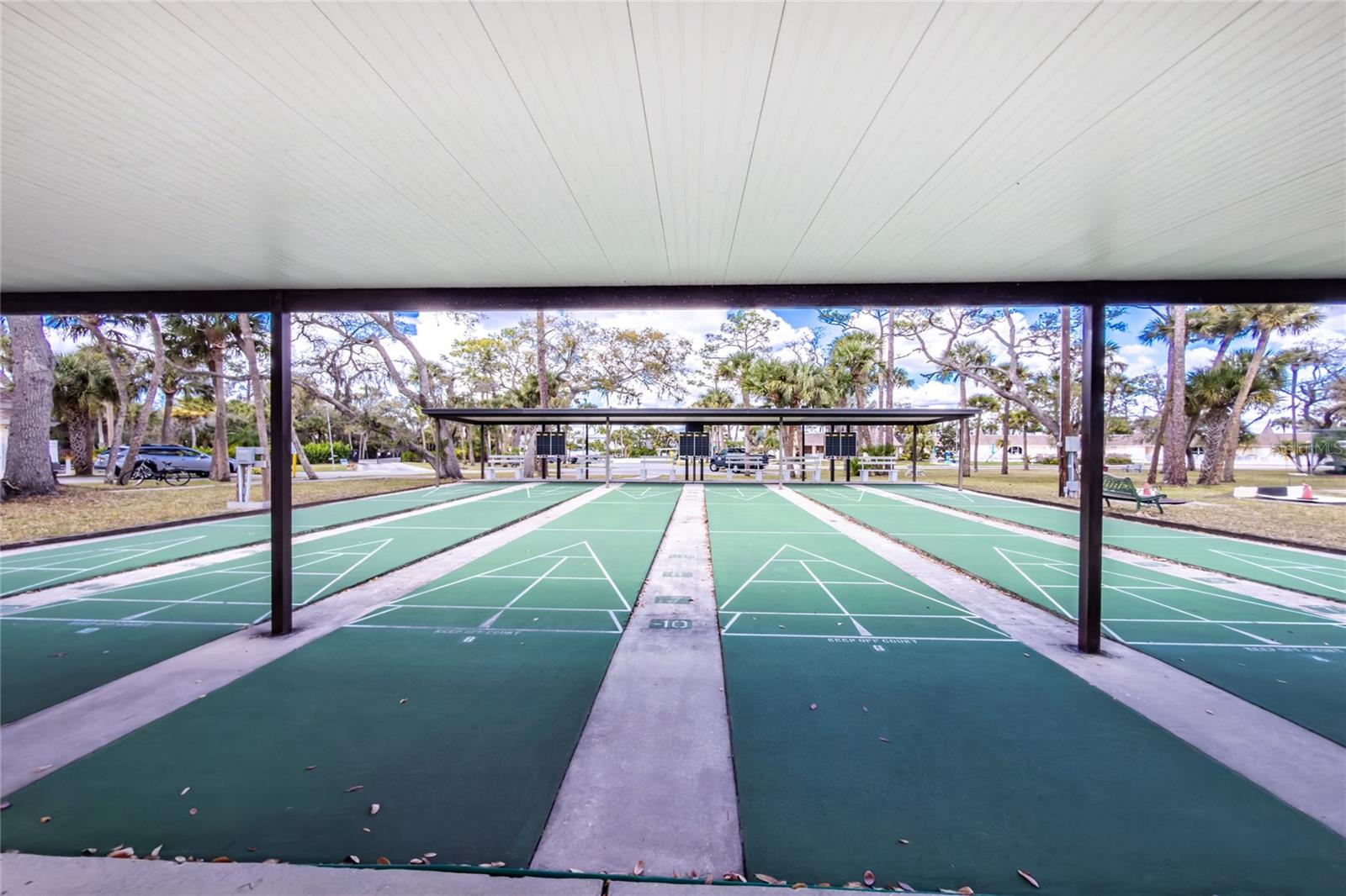 Image 53 of 60 For 50 Crown Point Drive