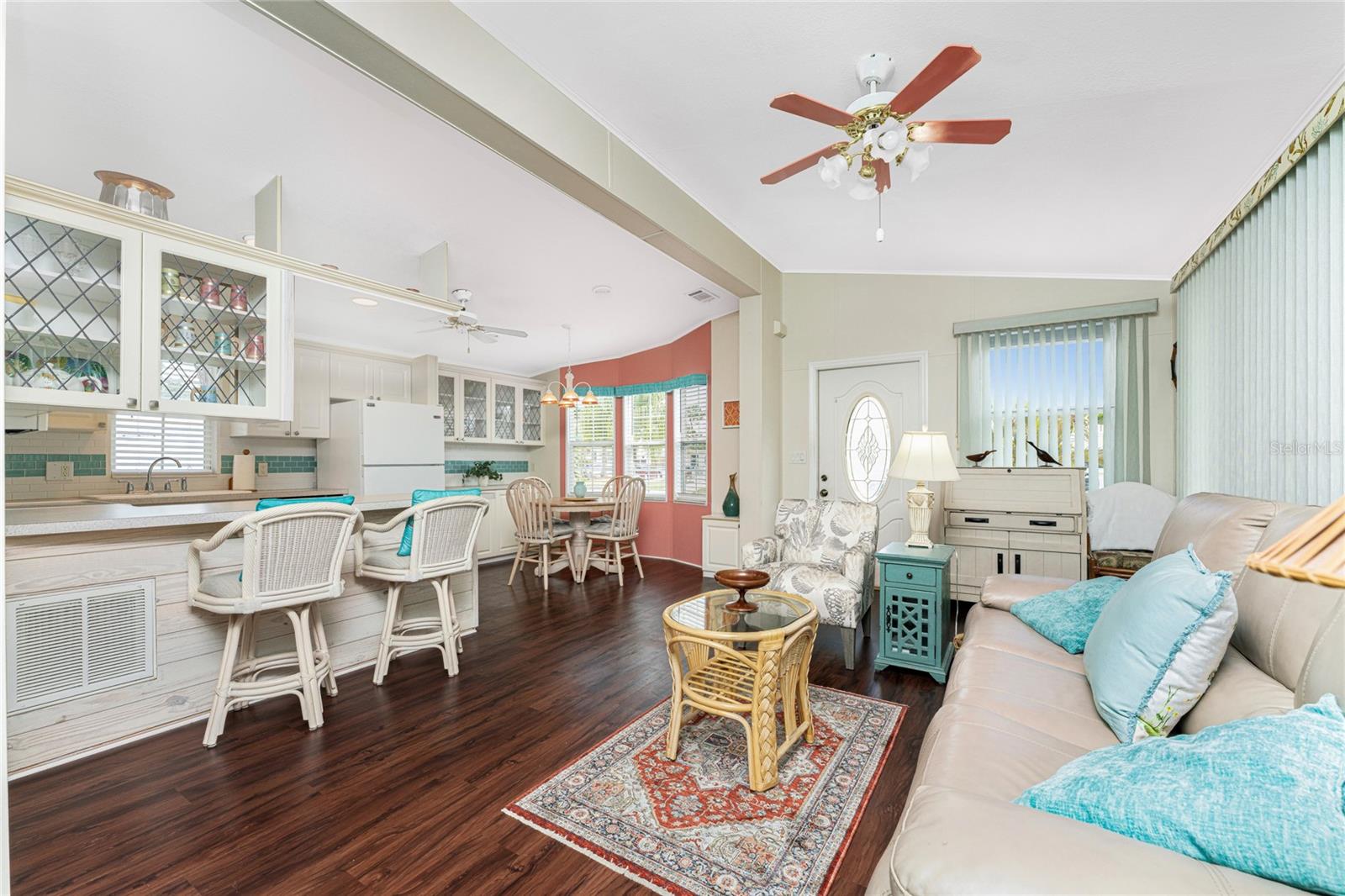 Image 7 of 60 For 50 Crown Point Drive