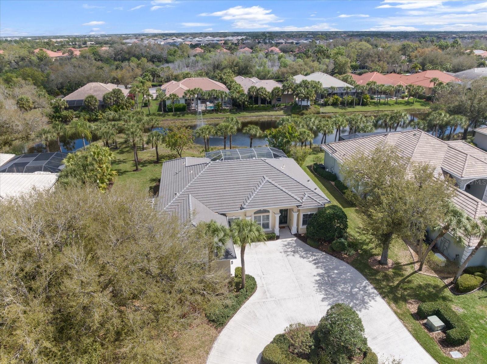 Image 49 of 63 For 17 Cayman Isles Boulevard