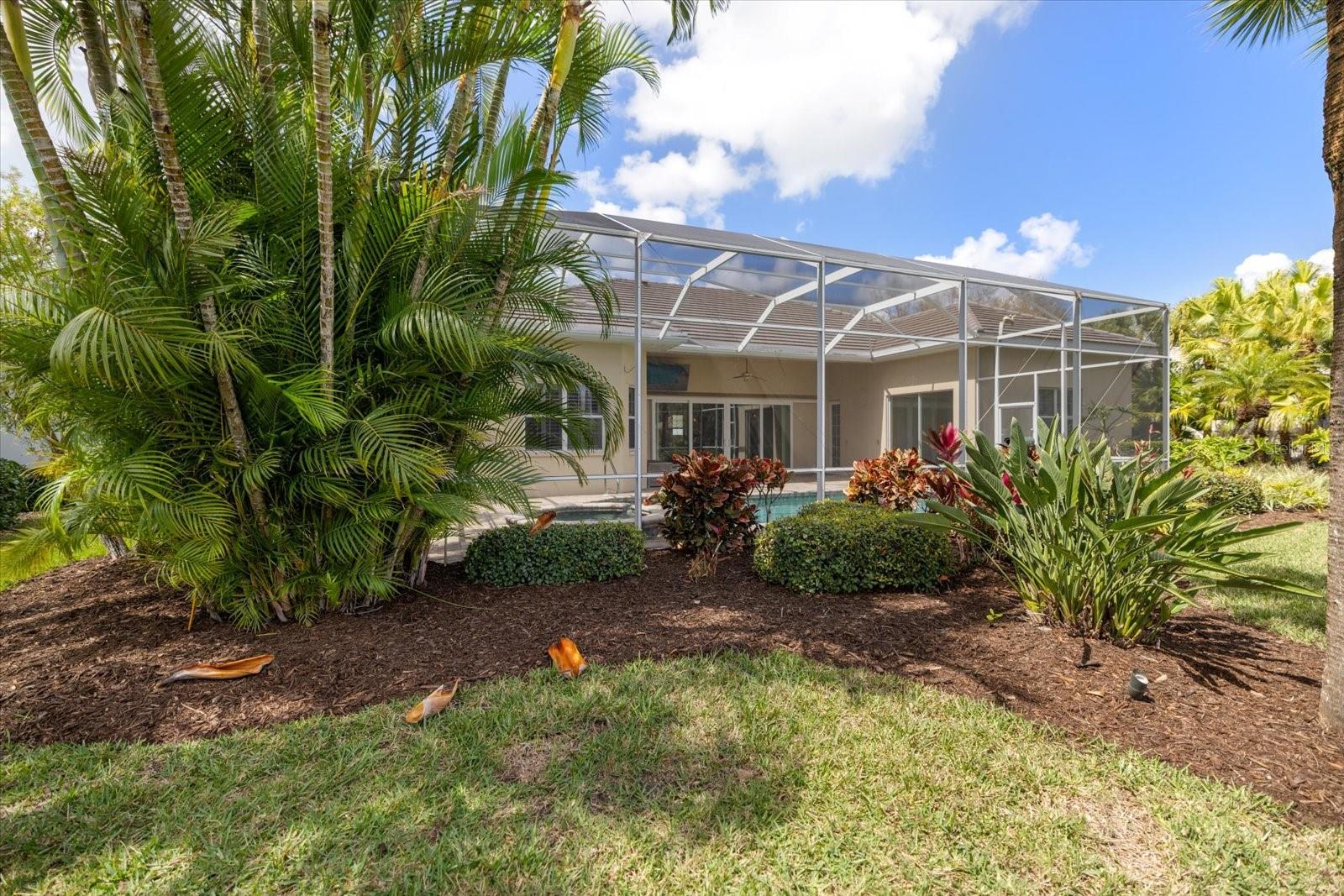 Image 58 of 63 For 17 Cayman Isles Boulevard