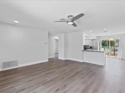 Image 16 of 20 For 240 Colonia Lane E Lower