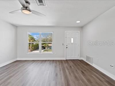 Image 17 of 20 For 240 Colonia Lane E Lower