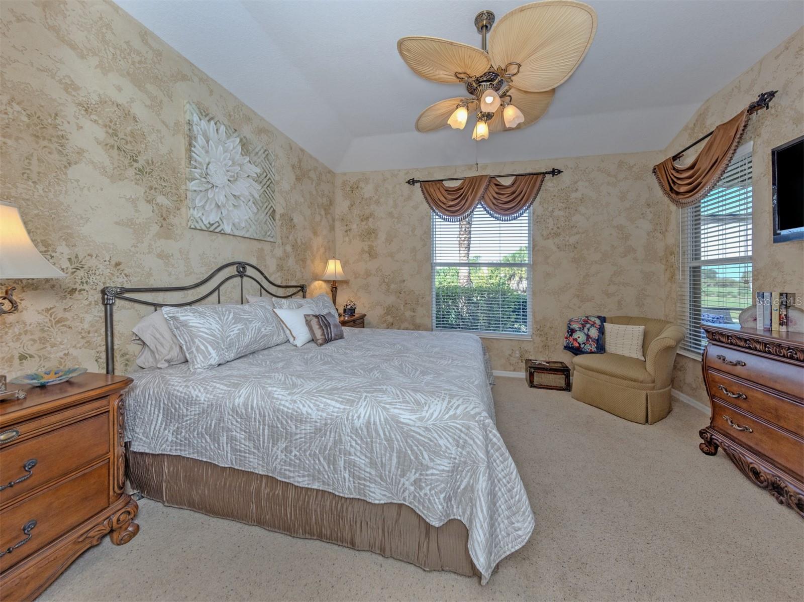 Image 18 of 78 For 178 Treviso Court