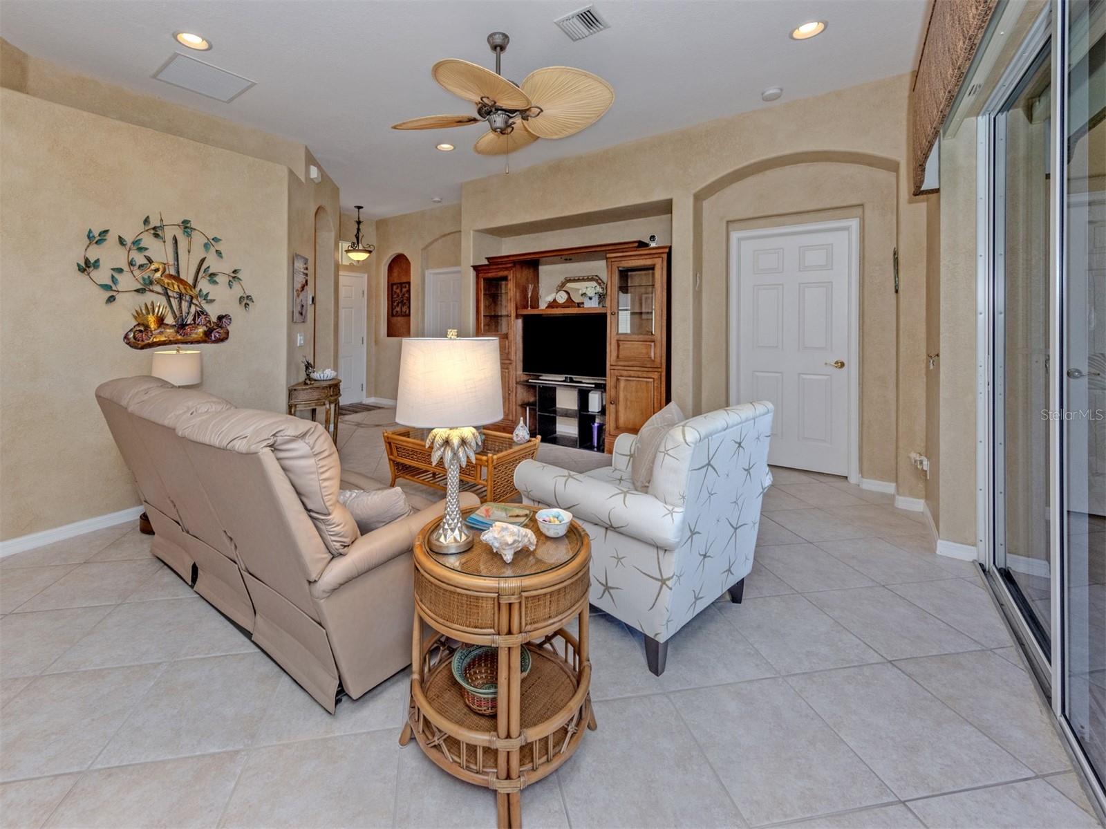 Image 8 of 78 For 178 Treviso Court