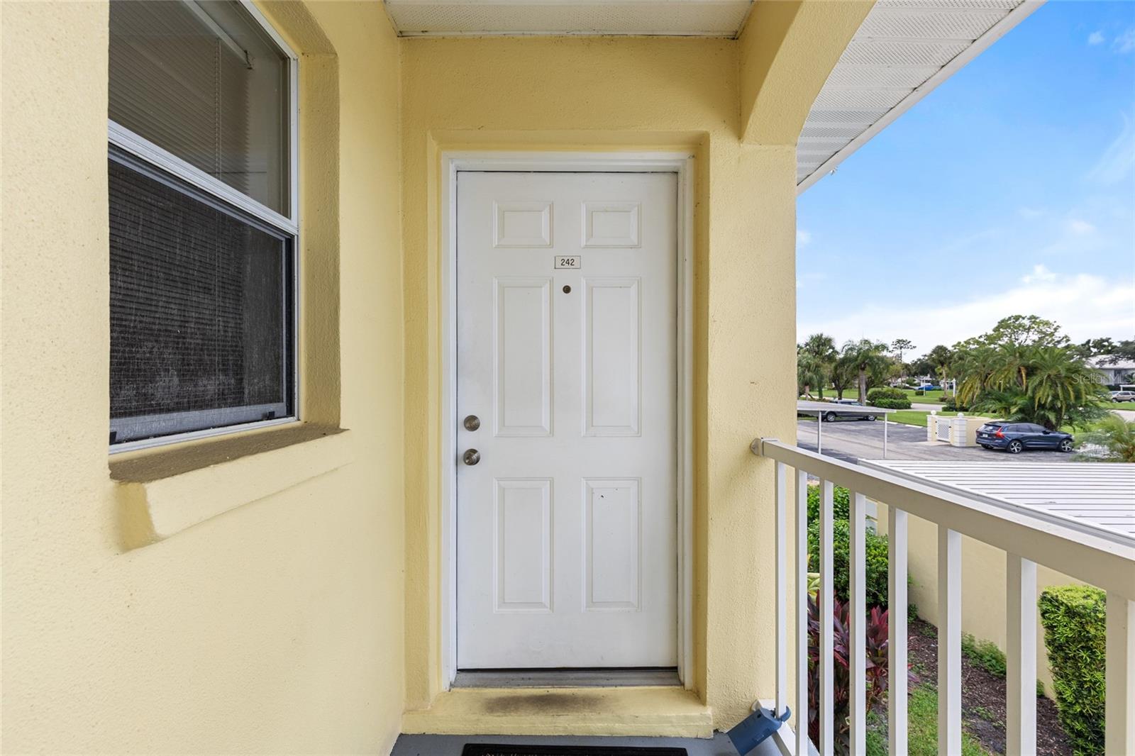 Details for 410 Cerromar Circle S 242, VENICE, FL 34293