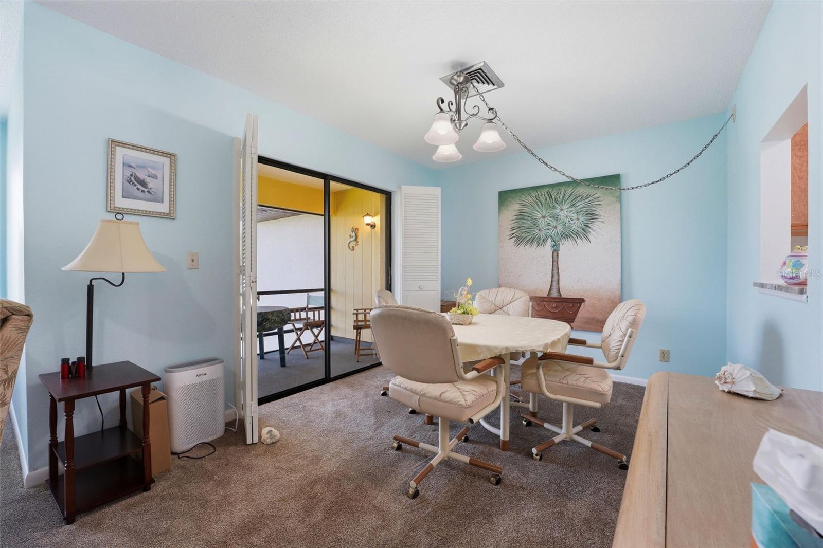 Image 12 of 40 For 820 Capri Isles Boulevard 202