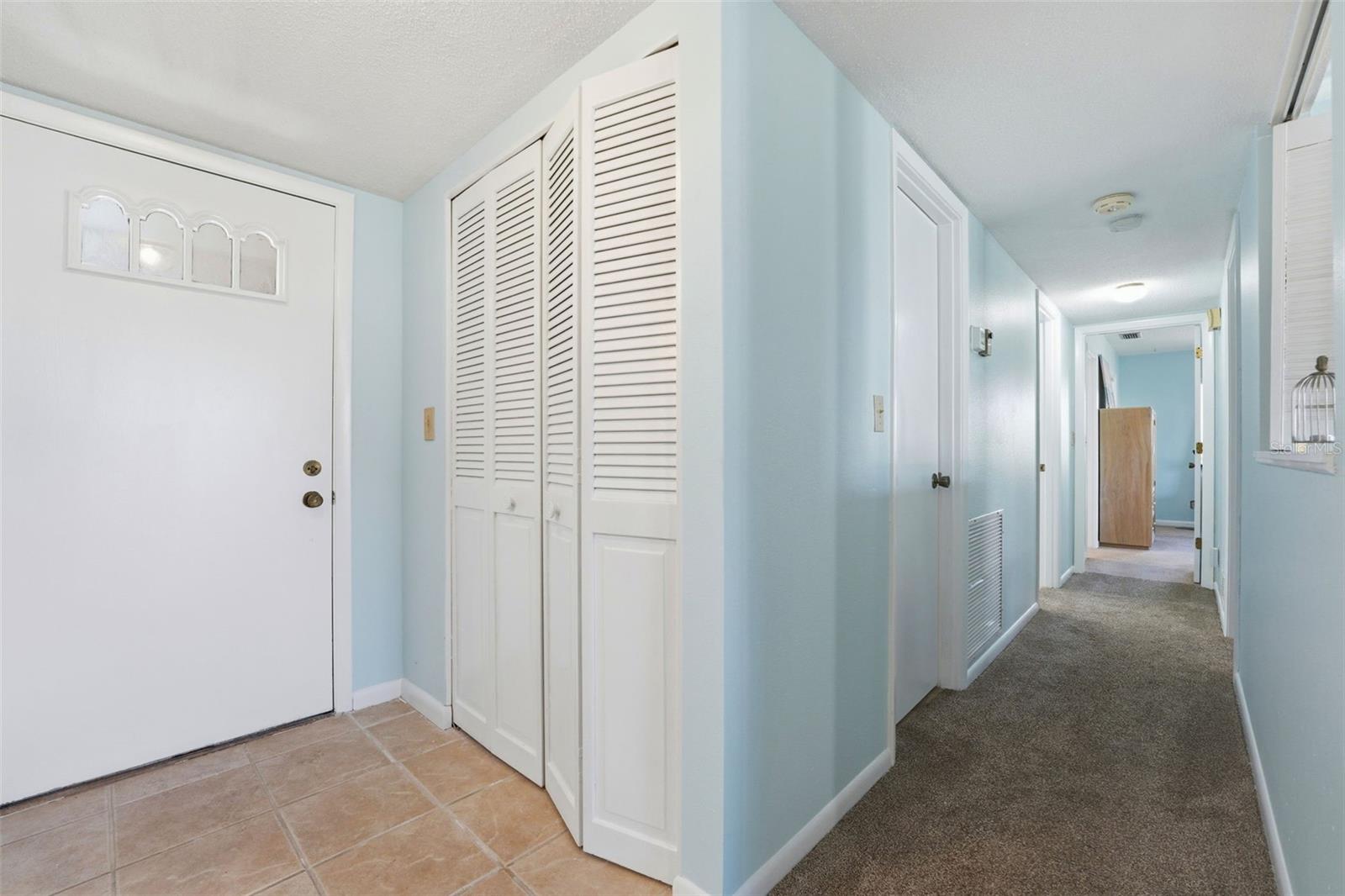 Image 13 of 40 For 820 Capri Isles Boulevard 202