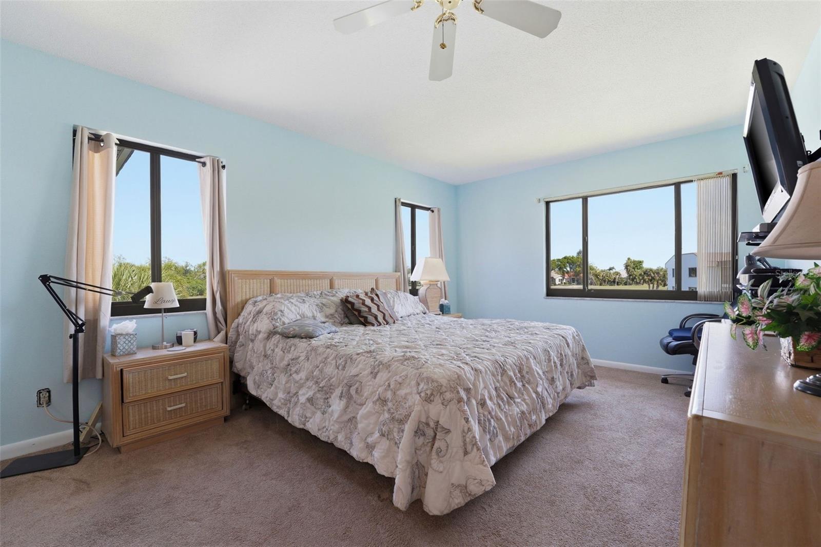 Image 15 of 40 For 820 Capri Isles Boulevard 202