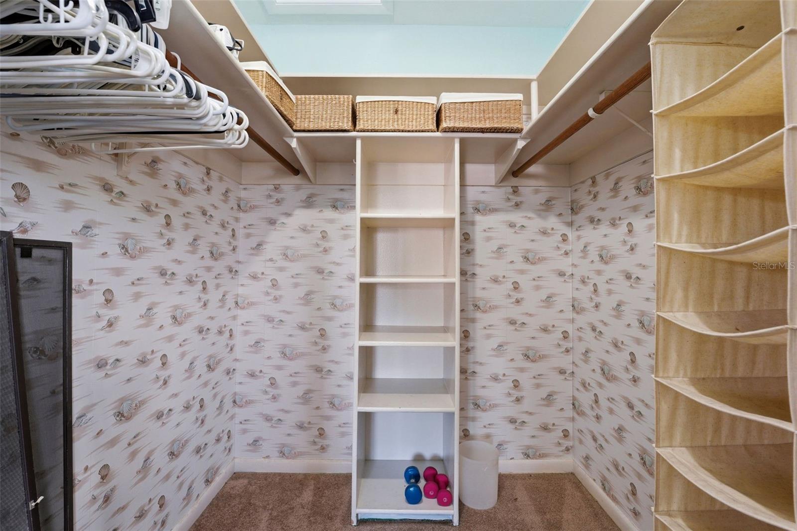 Image 17 of 40 For 820 Capri Isles Boulevard 202