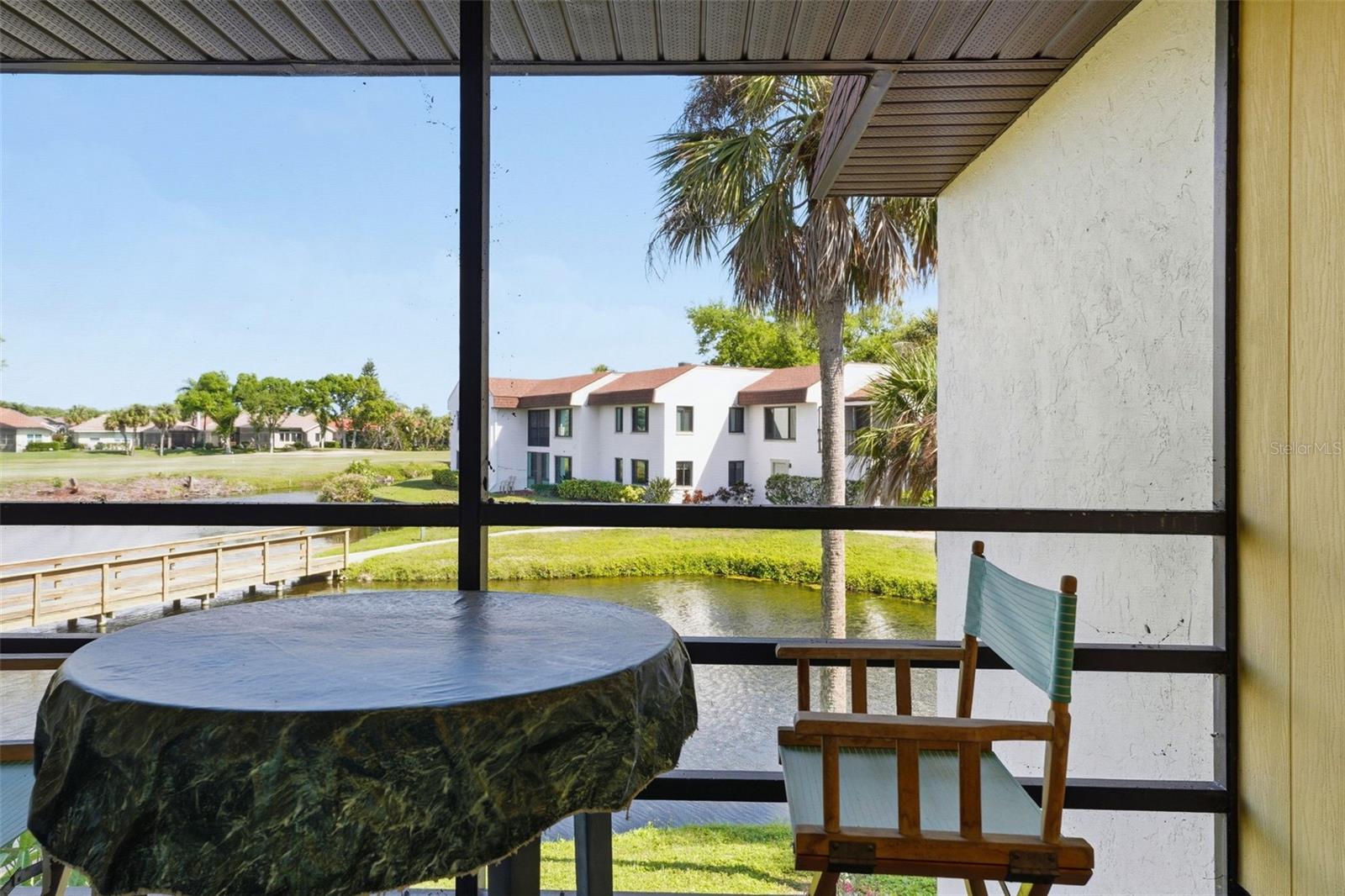 Image 22 of 40 For 820 Capri Isles Boulevard 202