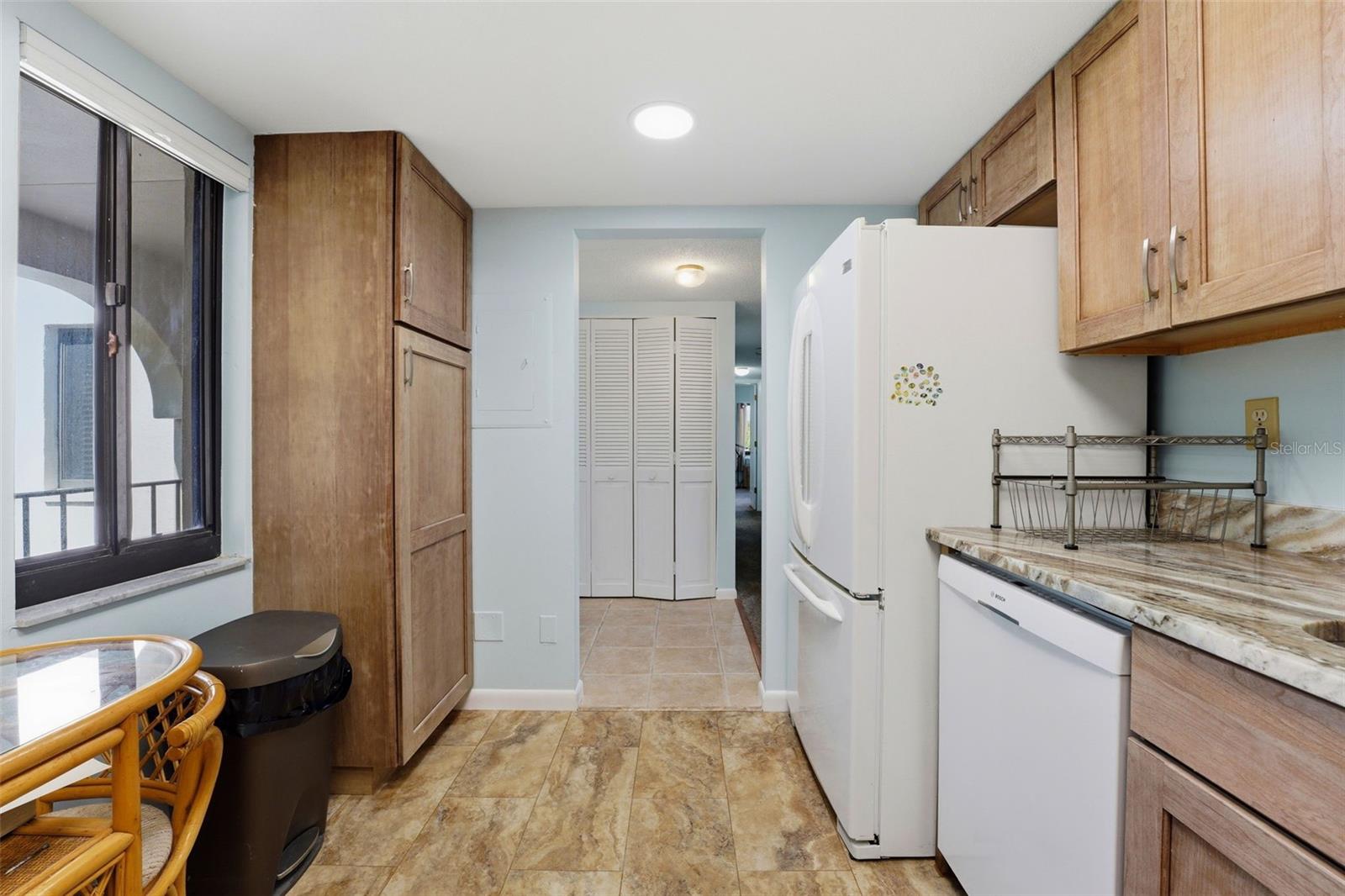 Image 7 of 40 For 820 Capri Isles Boulevard 202