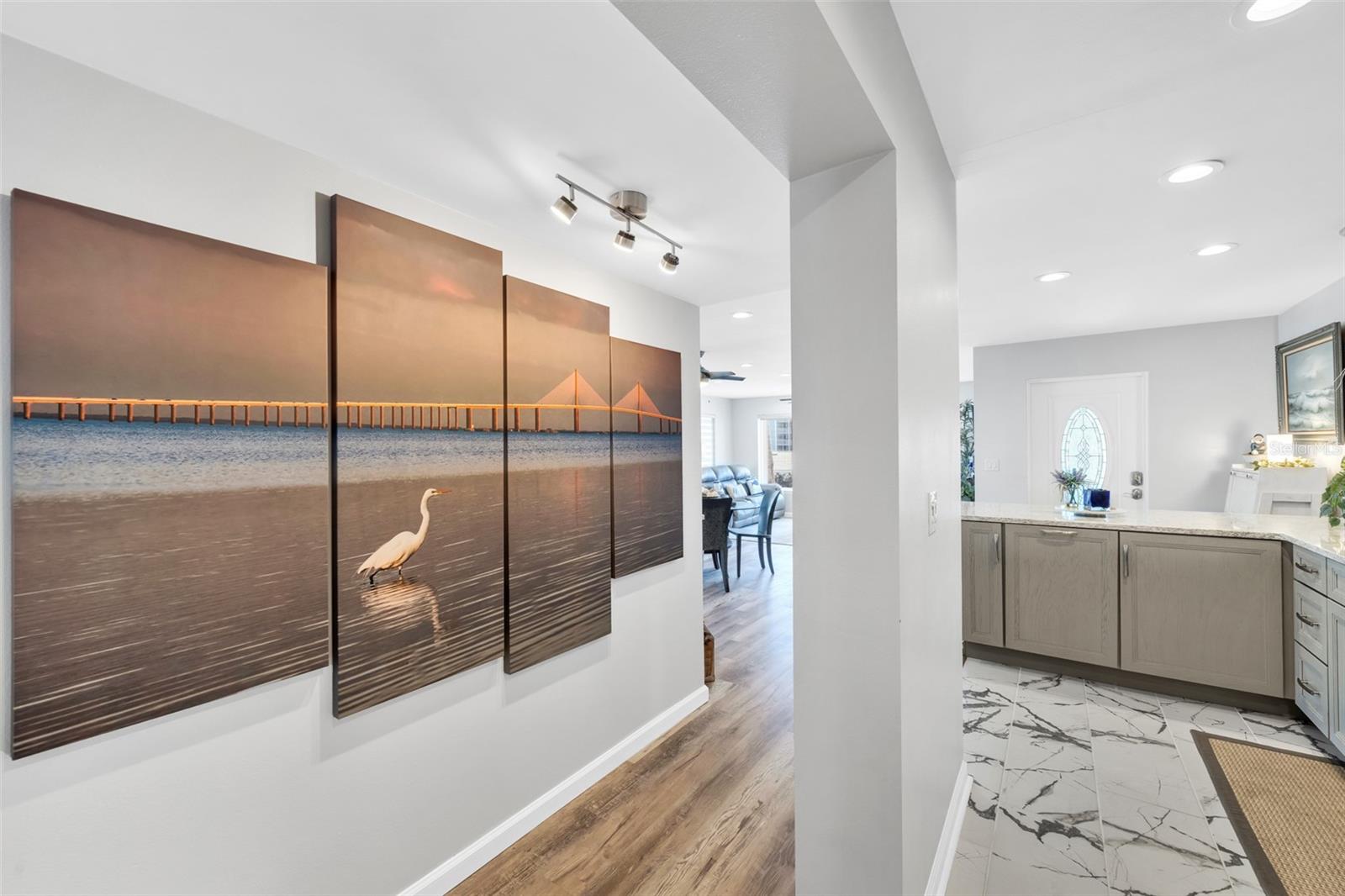 Image 16 of 40 For 5400 Gulf Drive 32