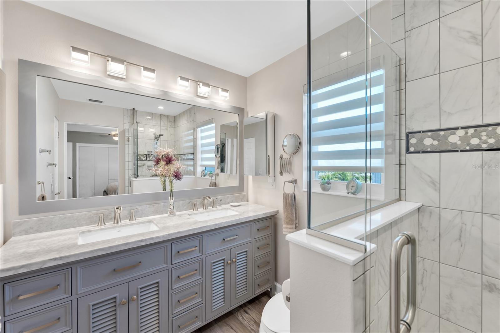 Image 20 of 40 For 5400 Gulf Drive 32