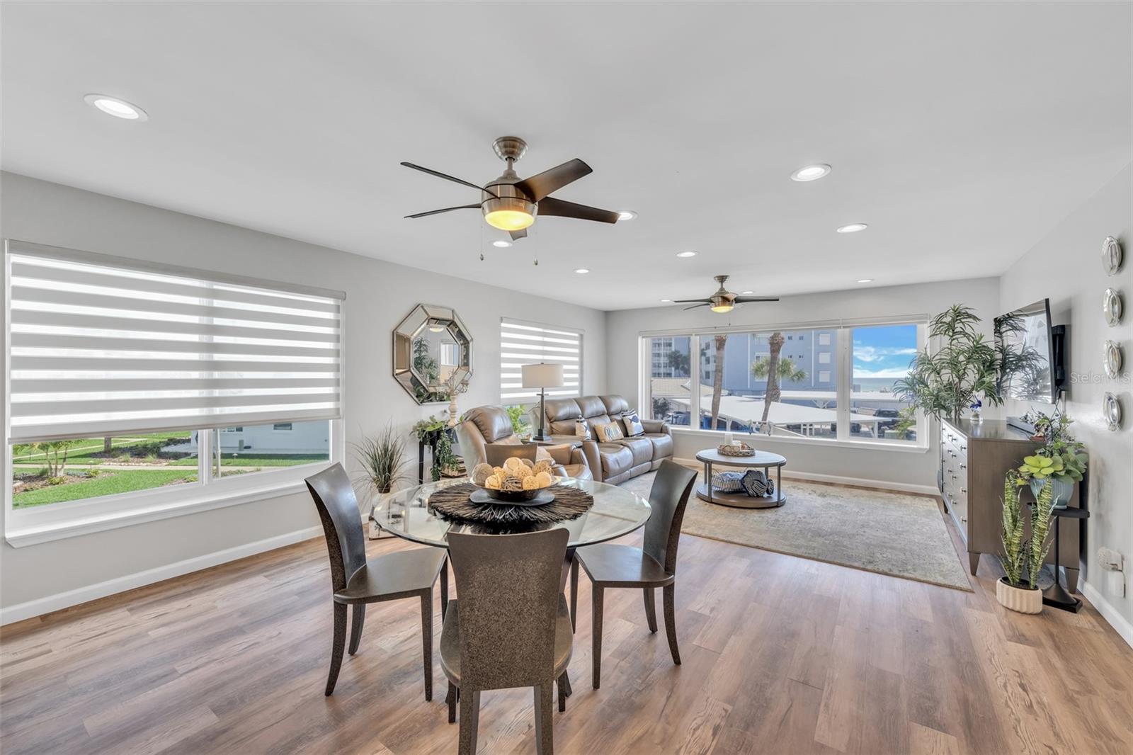 Image 7 of 40 For 5400 Gulf Drive 32