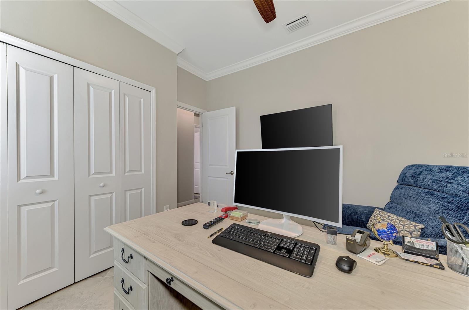 Image 36 of 54 For 15896 Honeysuckle Street