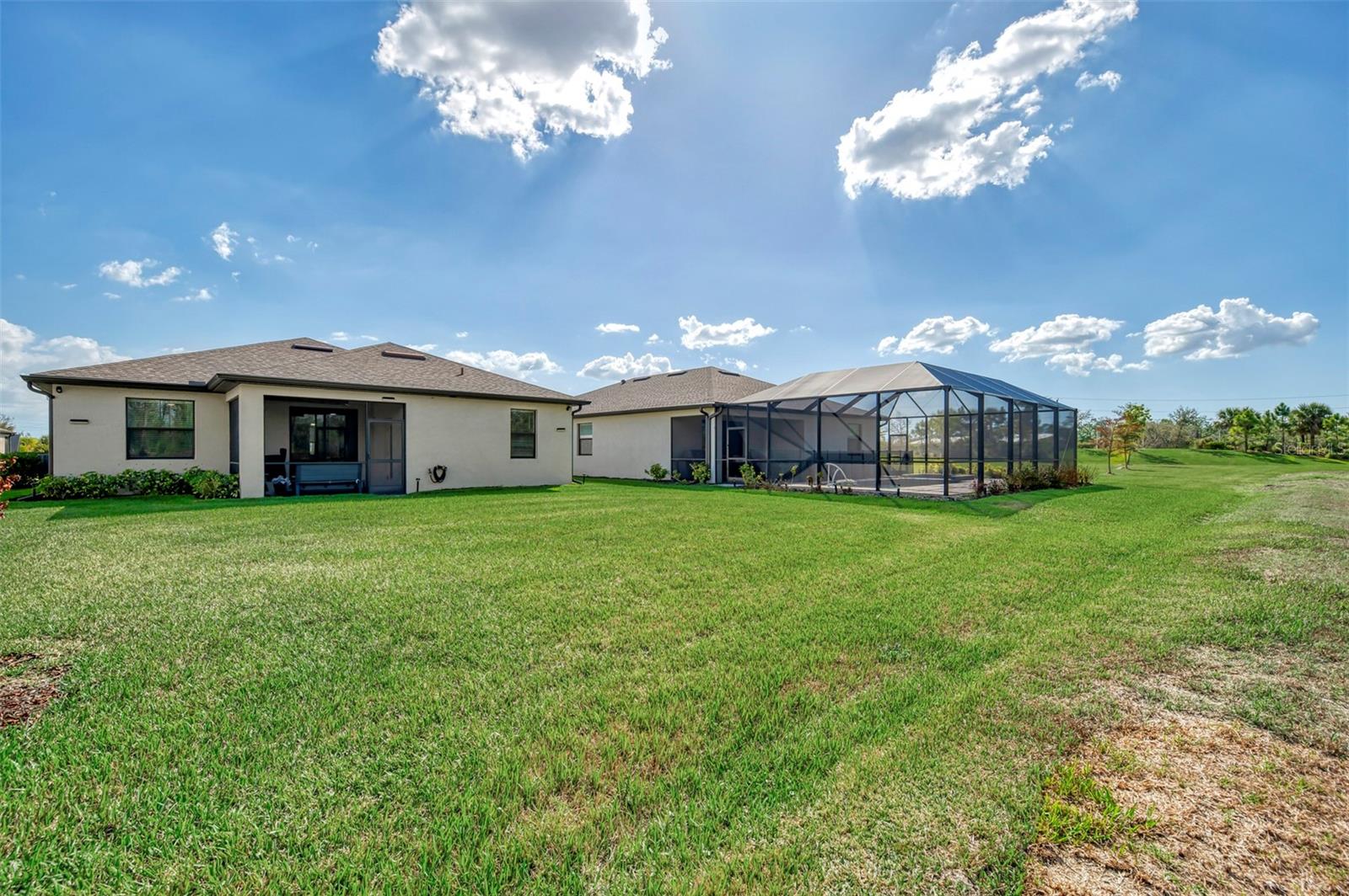 Image 46 of 54 For 15896 Honeysuckle Street