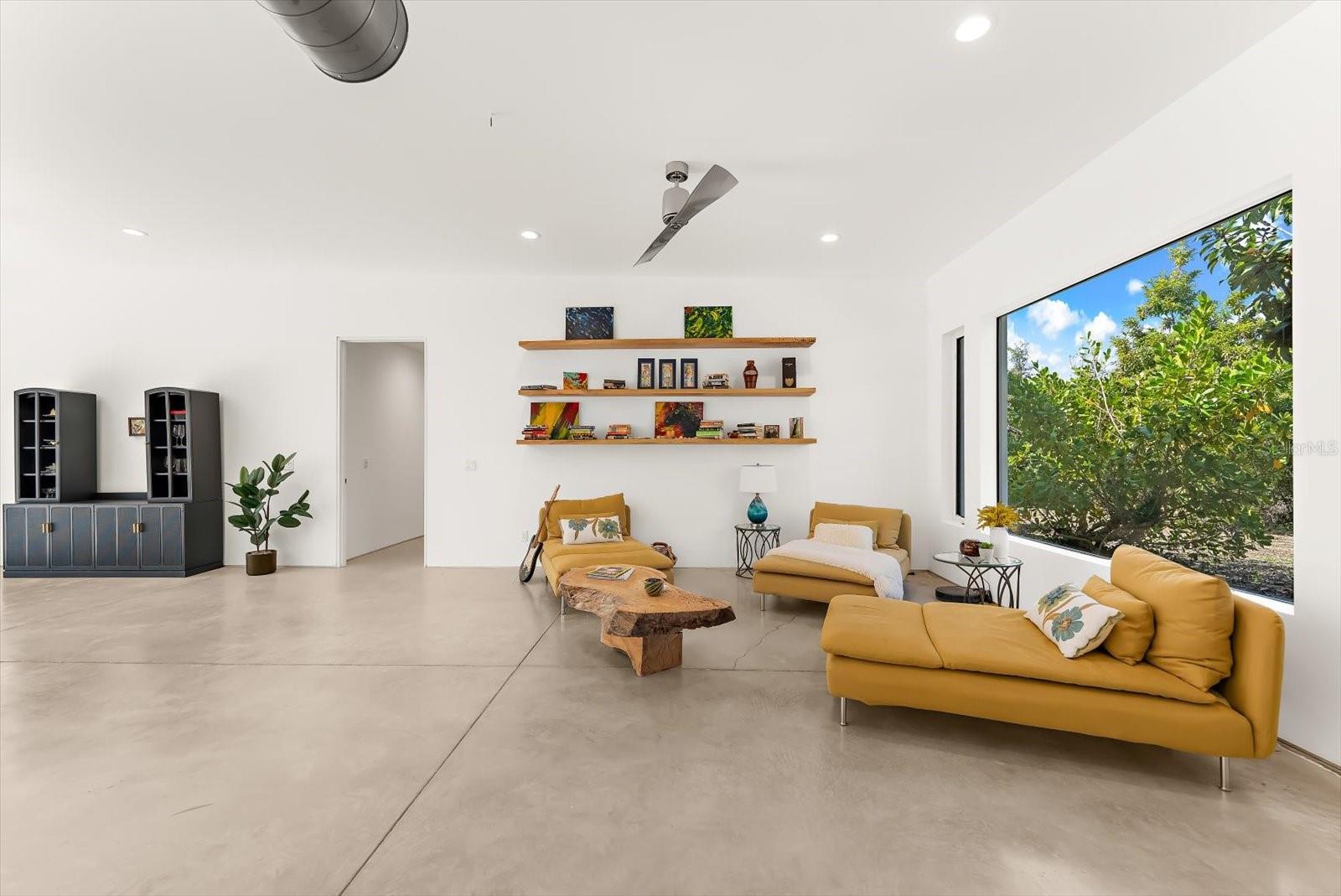 Image 15 of 91 For 1725 Overbrook Road