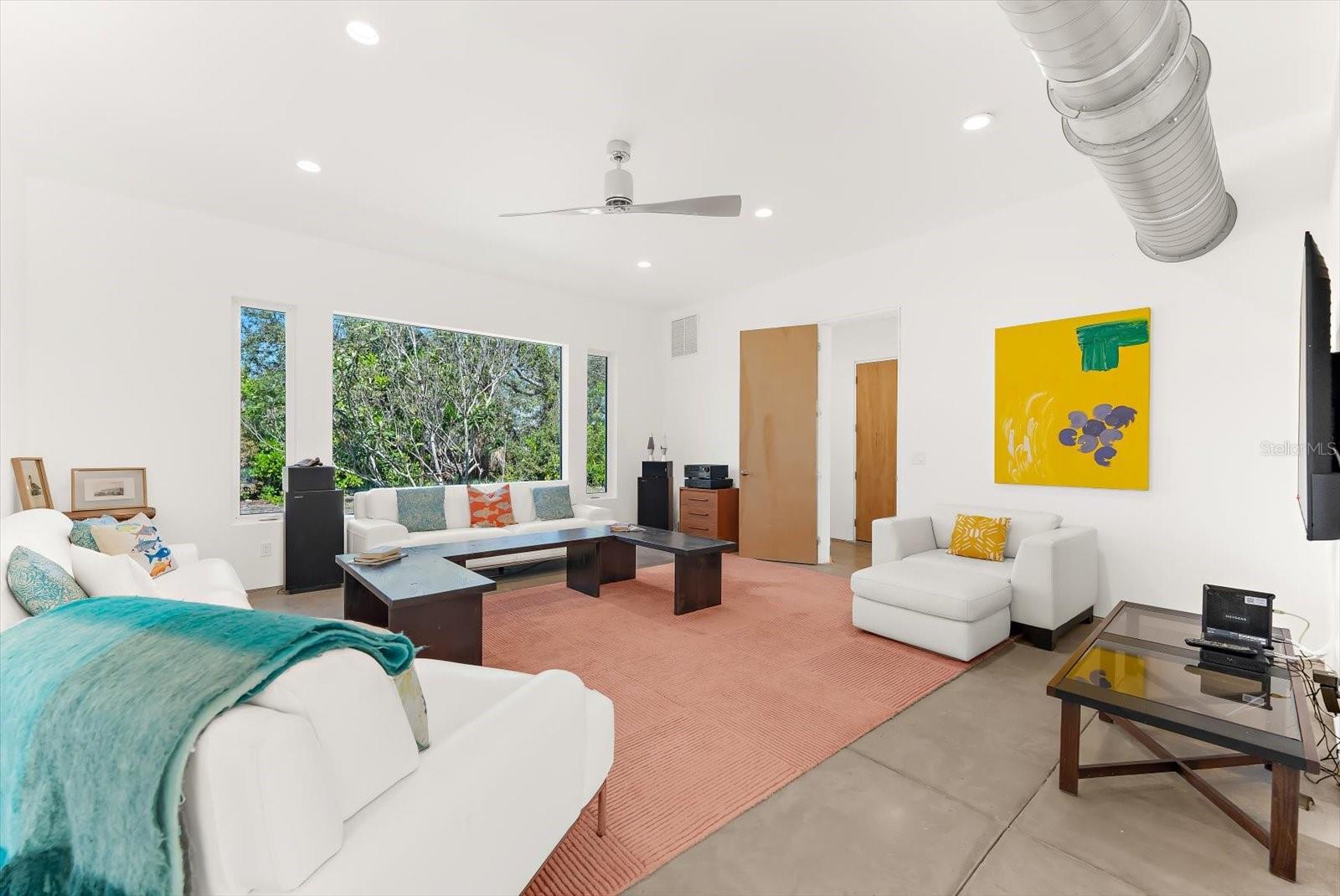 Image 22 of 91 For 1725 Overbrook Road