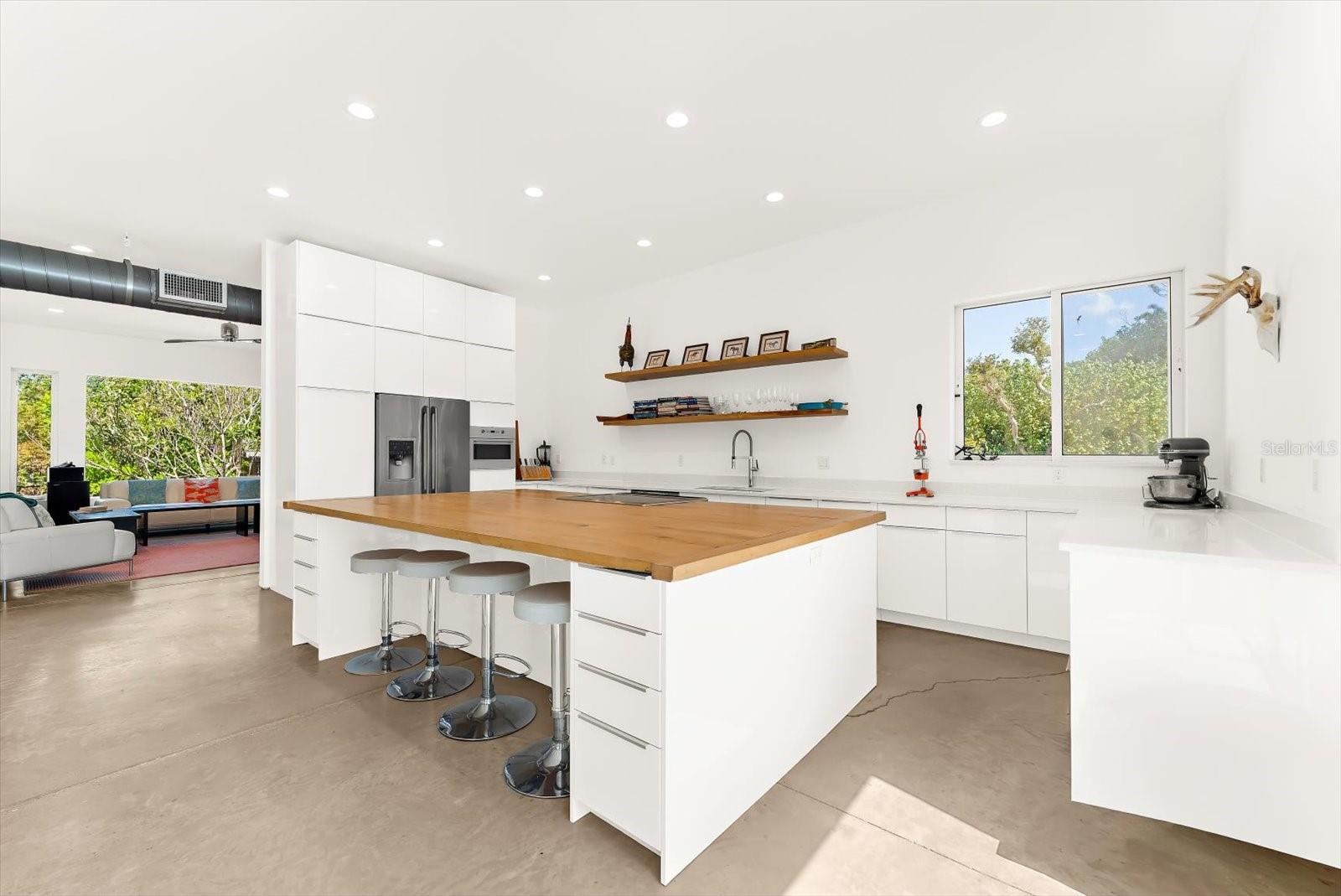 Image 30 of 91 For 1725 Overbrook Road