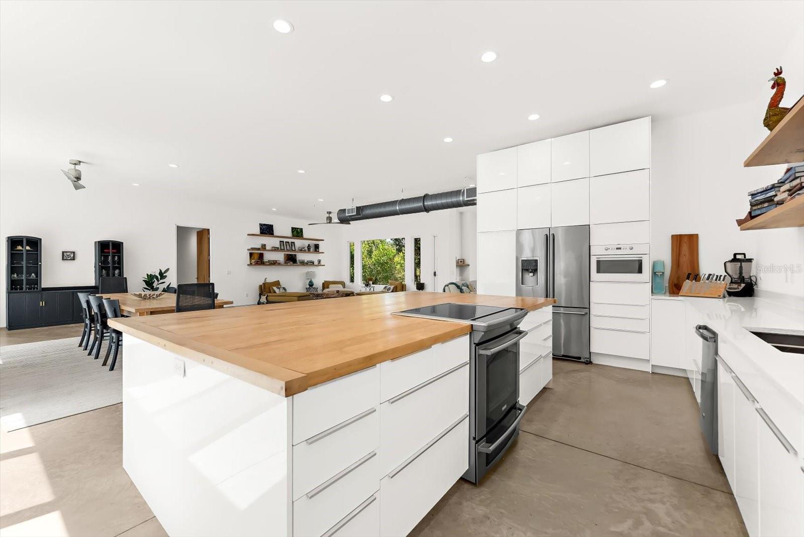 Image 36 of 91 For 1725 Overbrook Road