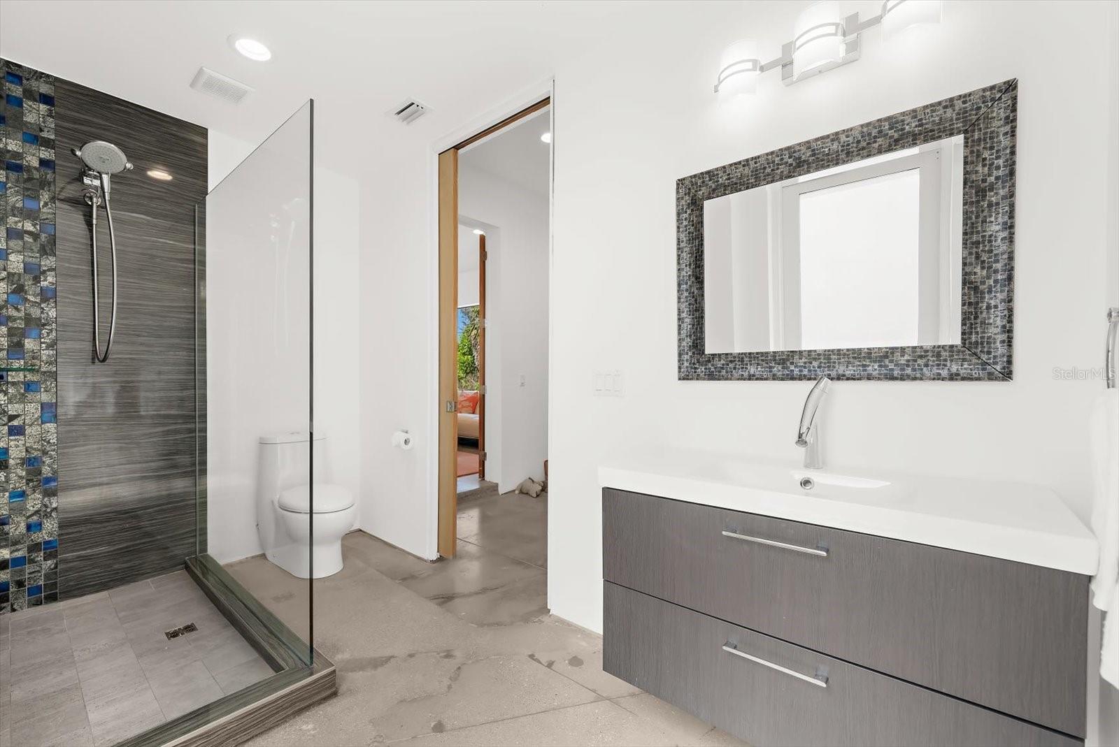 Image 41 of 91 For 1725 Overbrook Road