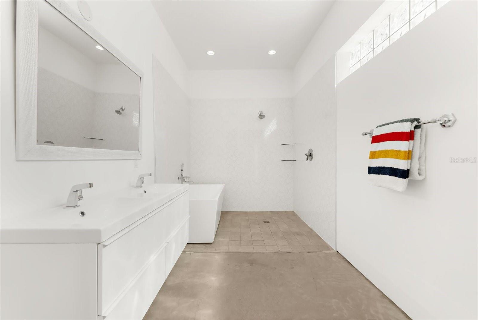 Image 48 of 91 For 1725 Overbrook Road