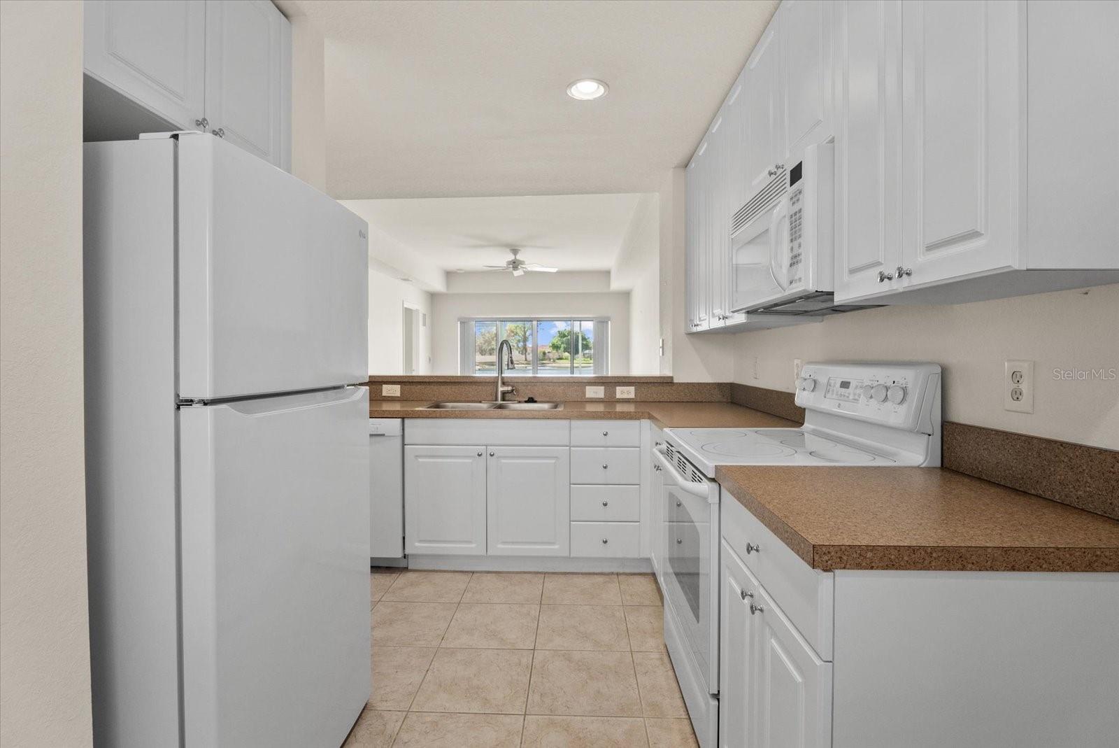 Image 14 of 44 For 5751 Sabal Trace Drive 103b57