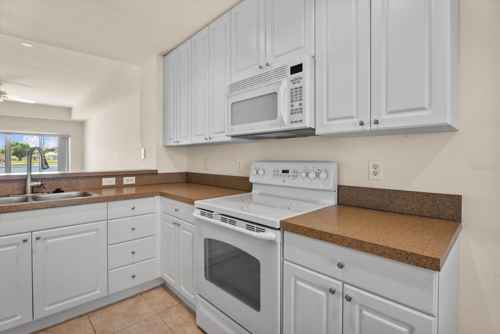 Image 15 of 44 For 5751 Sabal Trace Drive 103b57