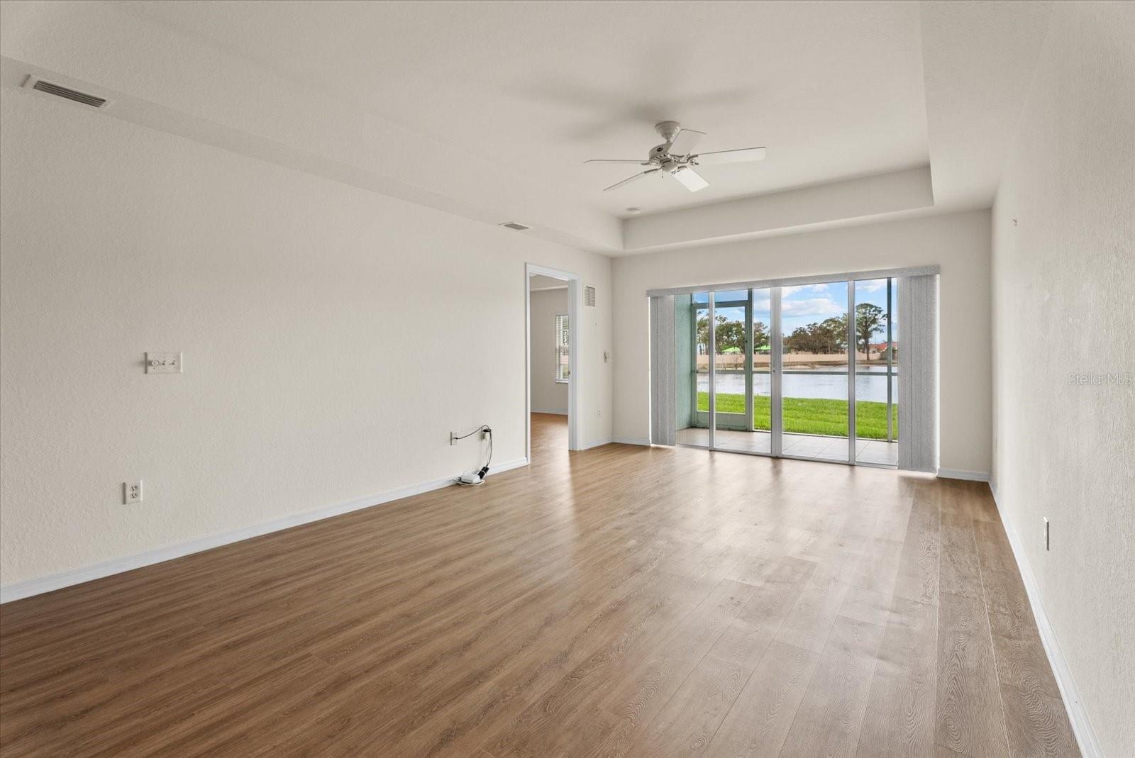 Image 7 of 44 For 5751 Sabal Trace Drive 103b57