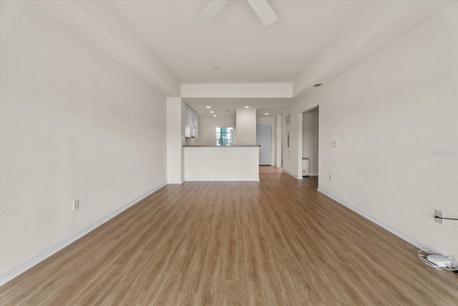 Image 8 of 44 For 5751 Sabal Trace Drive 103b57