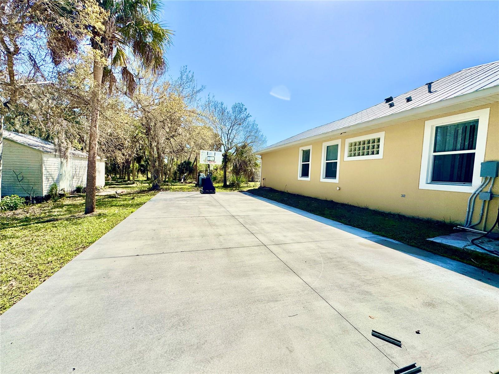 Image 10 of 70 For 6594 Buckboard Street