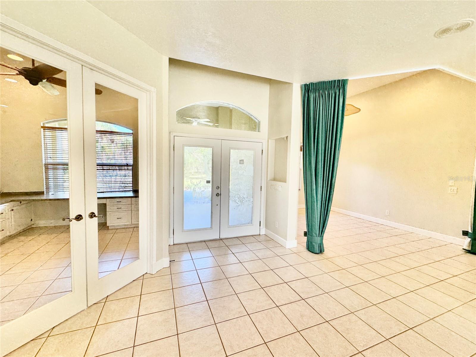 Image 25 of 70 For 6594 Buckboard Street