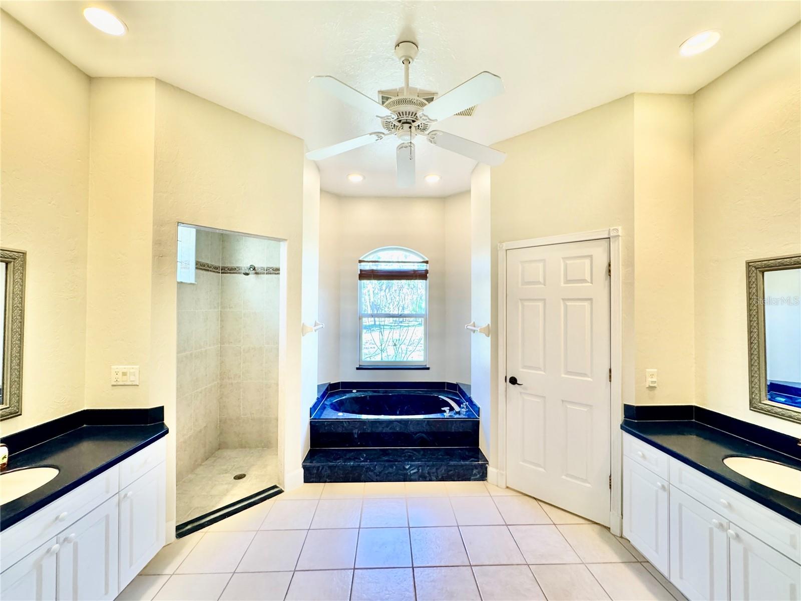 Image 40 of 70 For 6594 Buckboard Street