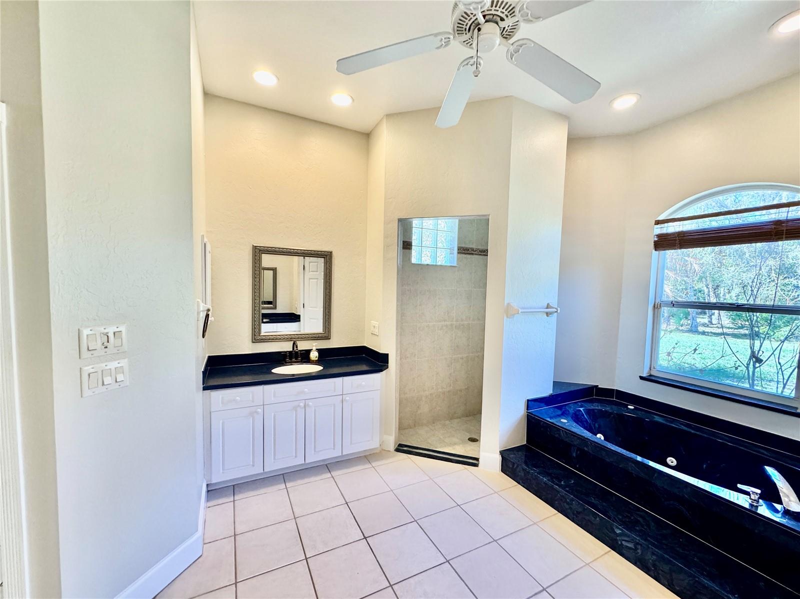 Image 41 of 70 For 6594 Buckboard Street