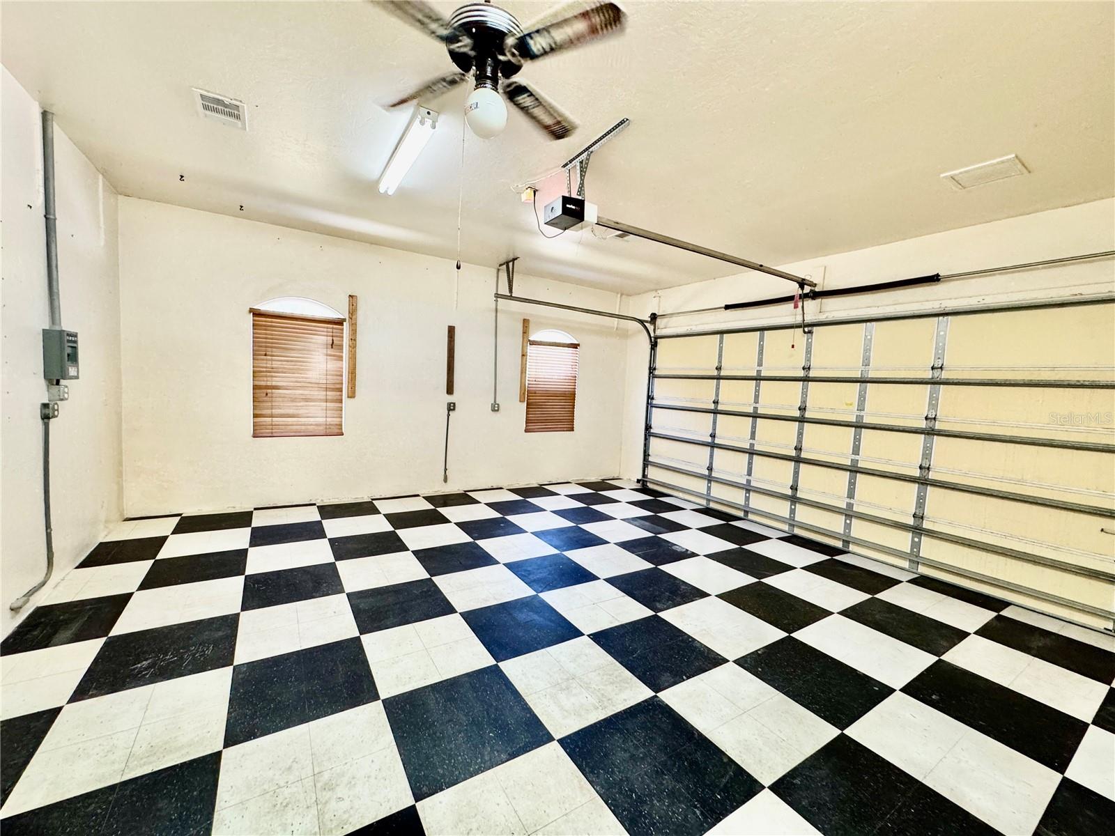 Image 62 of 70 For 6594 Buckboard Street