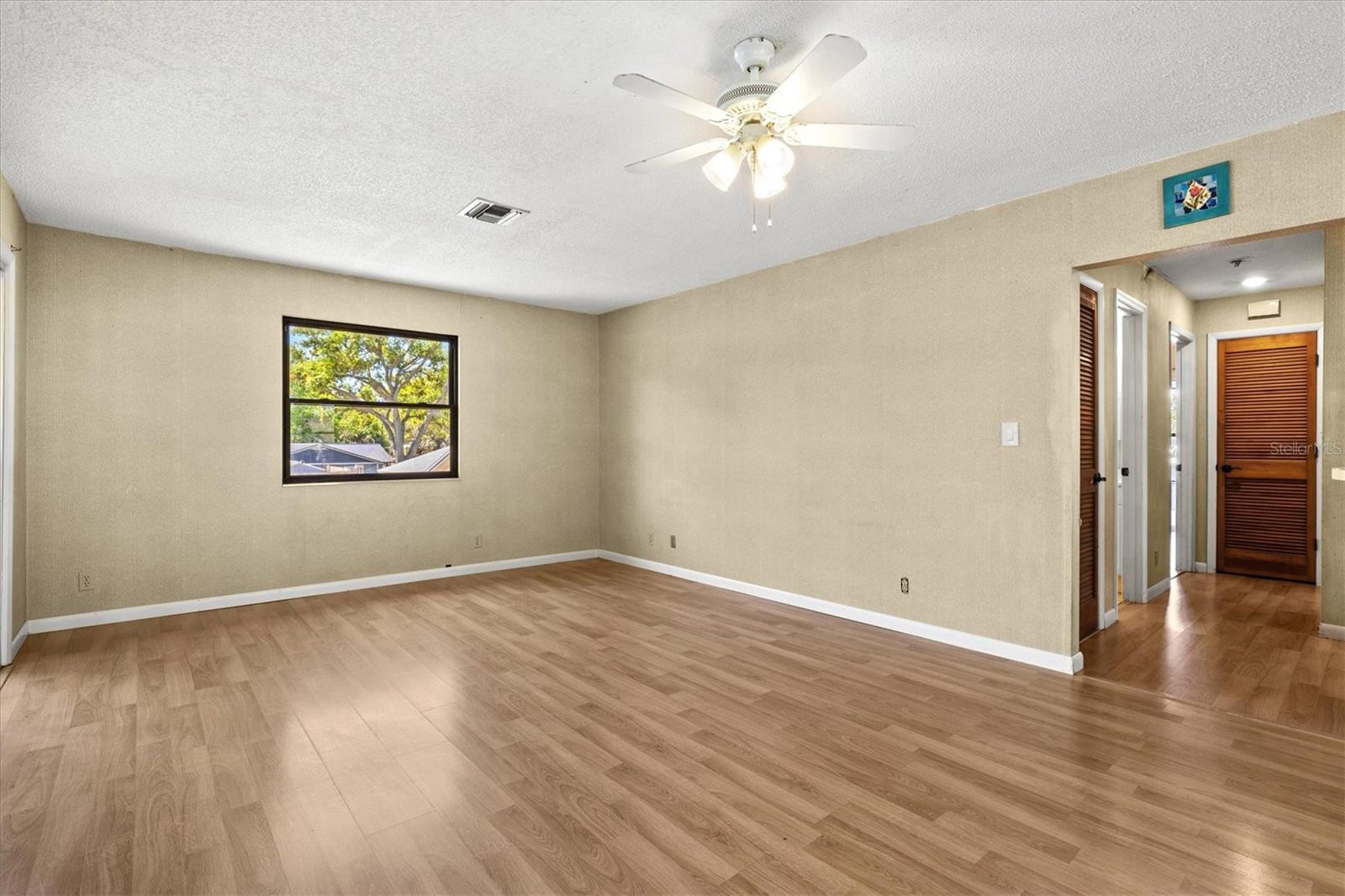 Image 15 of 75 For 1312 Twin Lakes Avenue